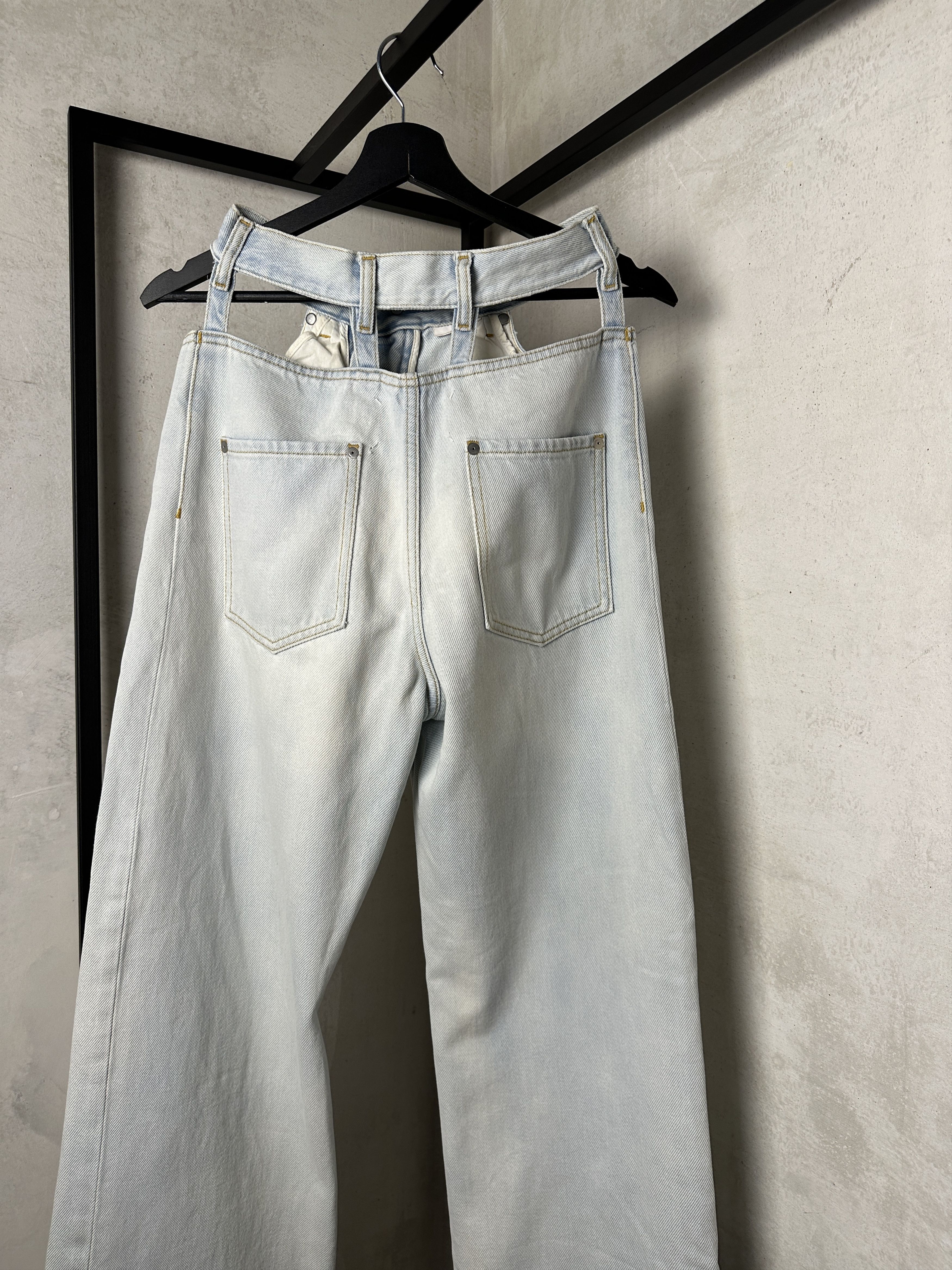 Maison Margiela Maison Margiela Cut Out Wide Leg Jeans Size 26" / US 2 / IT 38 - 9 Thumbnail