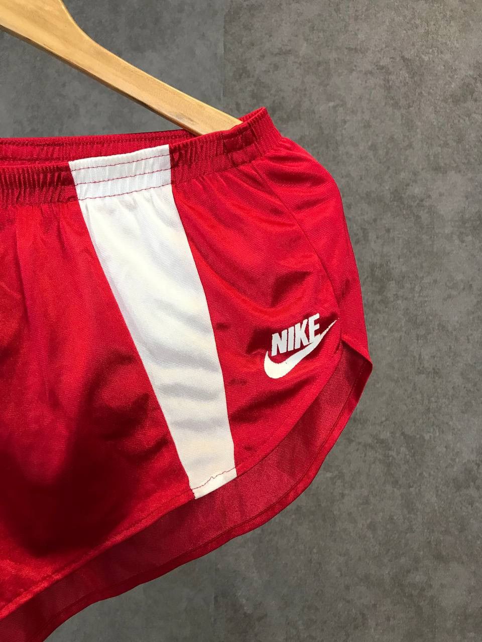Vintage Nike swoosh vintage sportswear shorts Size US 32 / EU 48 - 2 Thumbnail
