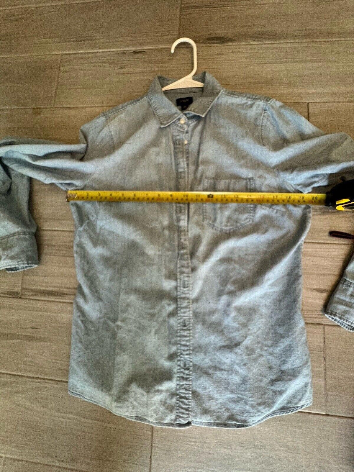 J.Crew J Crew Sz M Classic Fit Tie-Neck Chambray Denim Long Sleeve Size M / US 6-8 / IT 42-44 - 7 Thumbnail