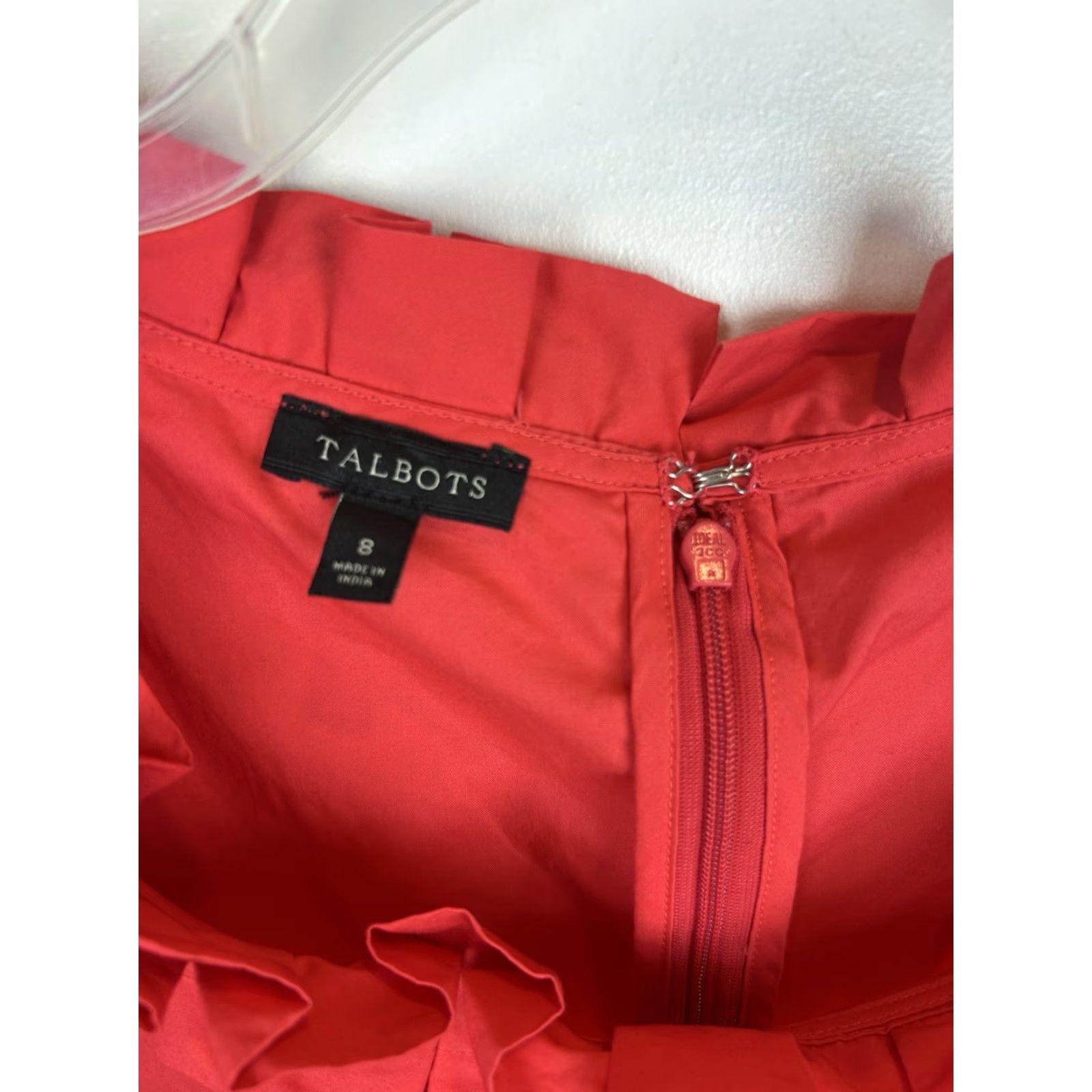 **Red Floral Cotton Embroidered Talbots Women's Shift Dress Size 8** User: **Red Floral Cotton Embroidered Talbots Women's Shift Dress Size 8**