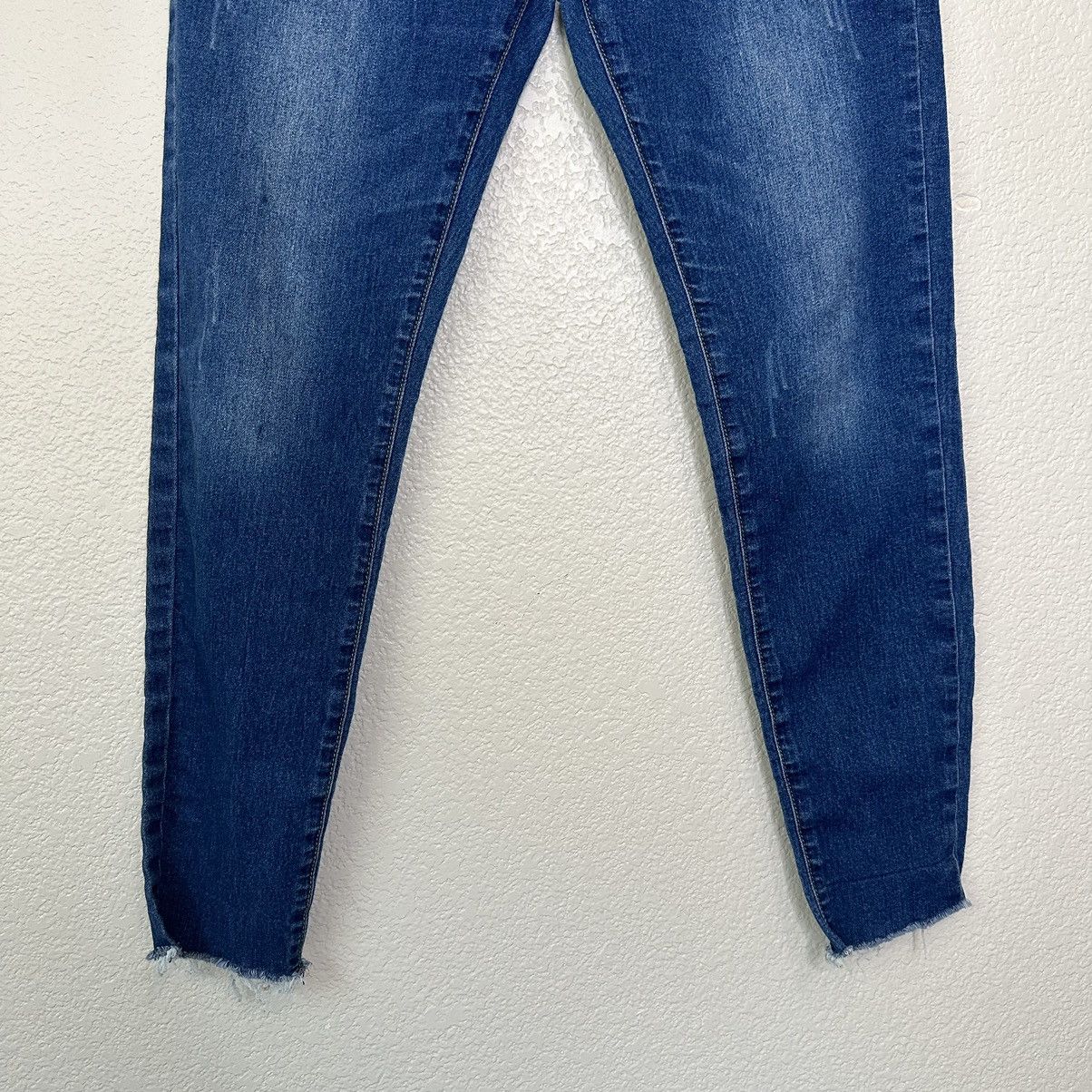 Other Blue Denim Maternity Size XL Raw Hem Jeans Size 32" / US 10 / IT 46 - 3 Thumbnail
