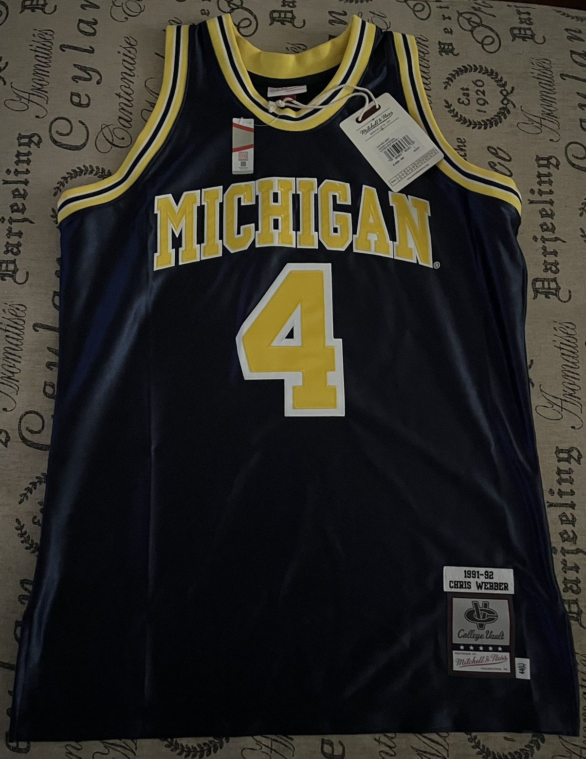 Mitchell & Ness Mitchell & Ness Michigan Chris Webber jersey sz L Size US L / EU 52-54 / 3 - 2 Thumbnail