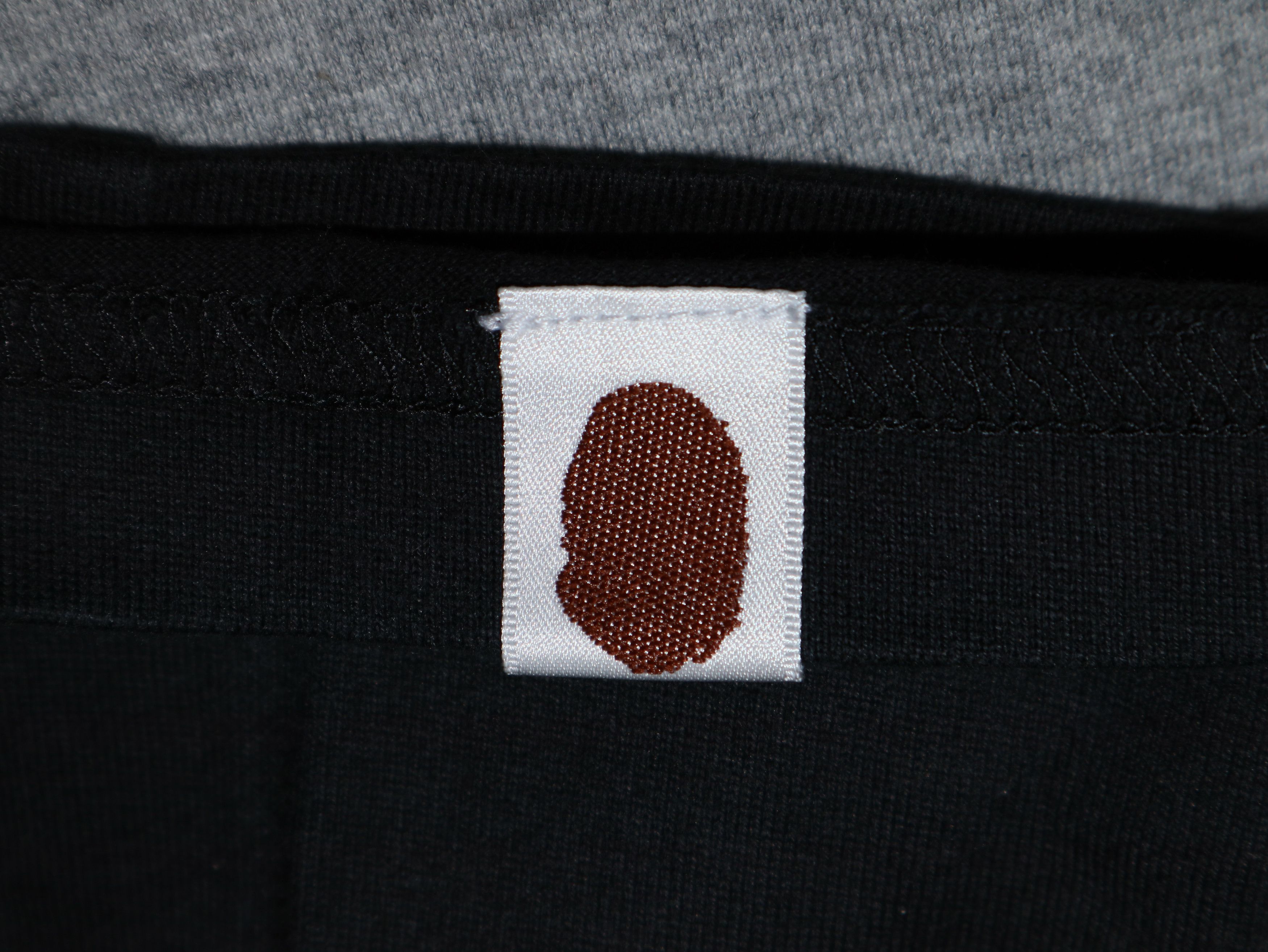 Bape × One Piece Bape x One Piece Flag Mark 3/4 Sleeve Tee Size US XXL / EU 58 / 5 - 7 Thumbnail