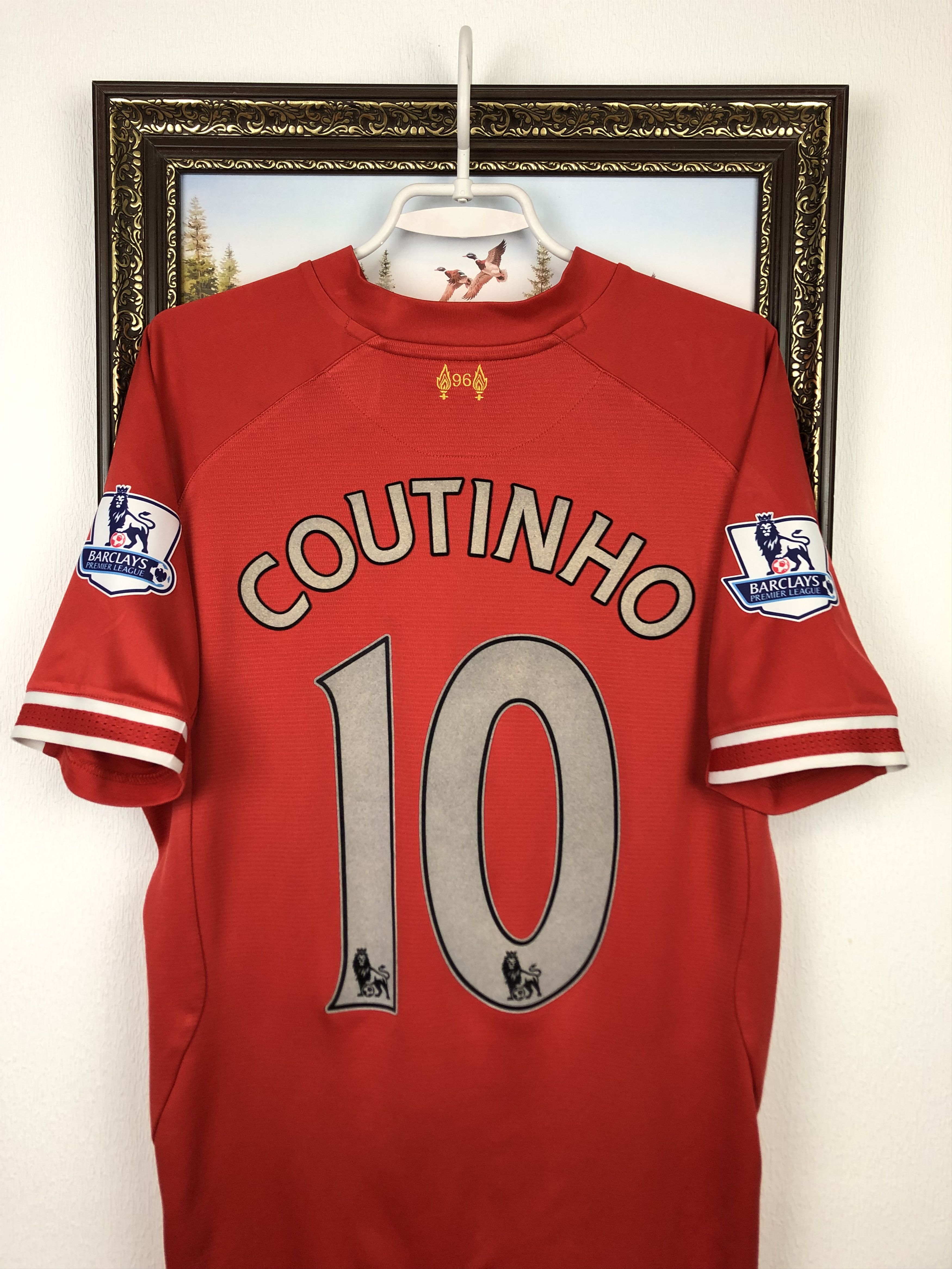 Other Liverpool football shirt 2013 Soccer Jersey #10 Coutinho Size US L / EU 52-54 / 3 - 2 Thumbnail