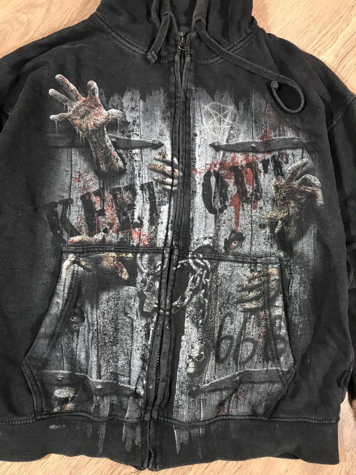 Vintage Vintage Distressed Spiral Zip Hoodie Size L-XL Size US XL / EU 56 / 4 - 4 Thumbnail