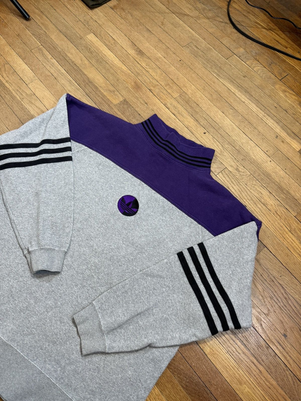 Adidas × Vintage Vintage Adidas Two Tone Sweatshirt Size US M / EU 48-50 / 2 - 4 Thumbnail