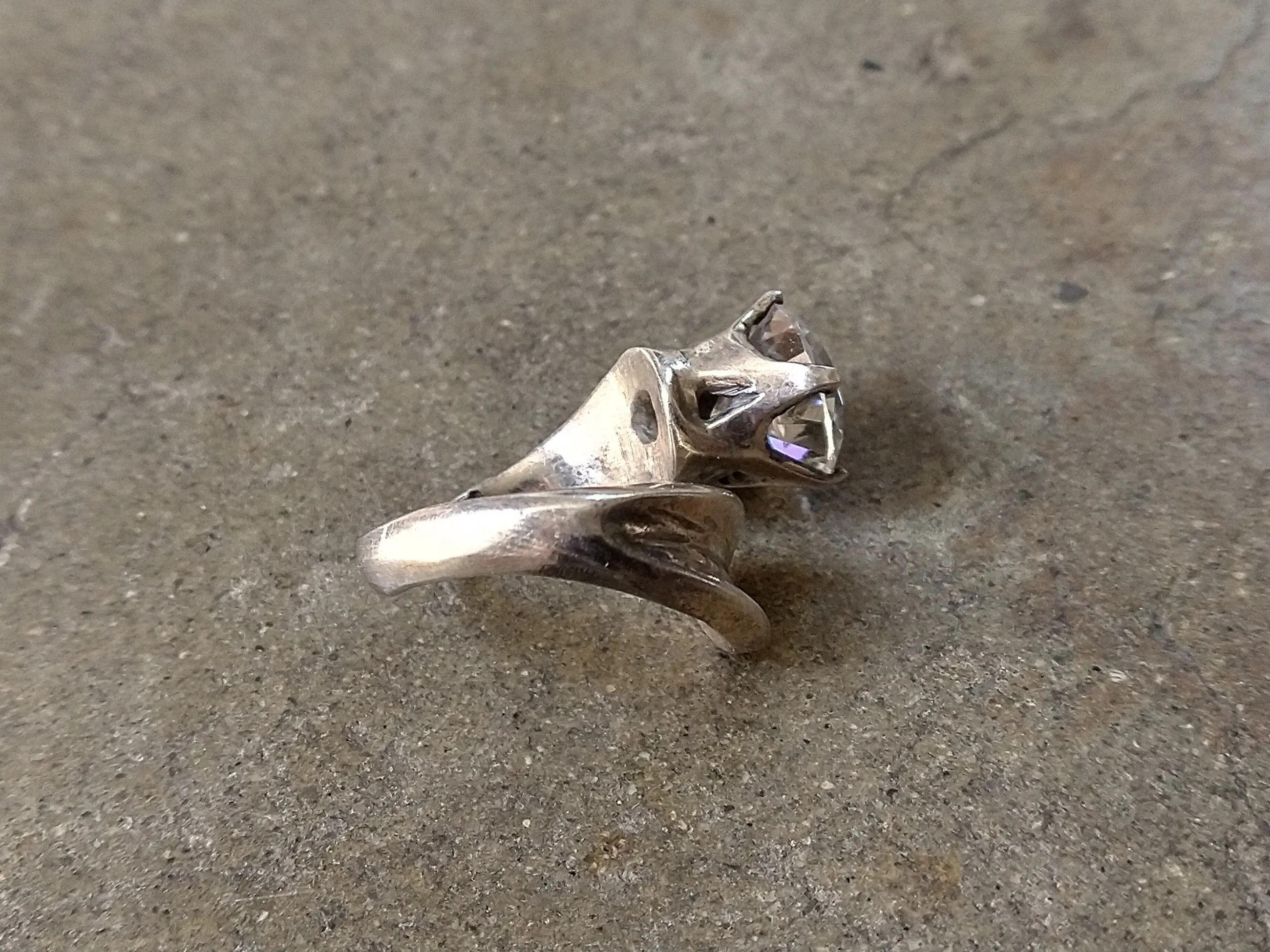 Sterling Silver Vintage Sterling Silver Ring Size 8 Modern Clear CZ Size ONE SIZE - 11 Thumbnail
