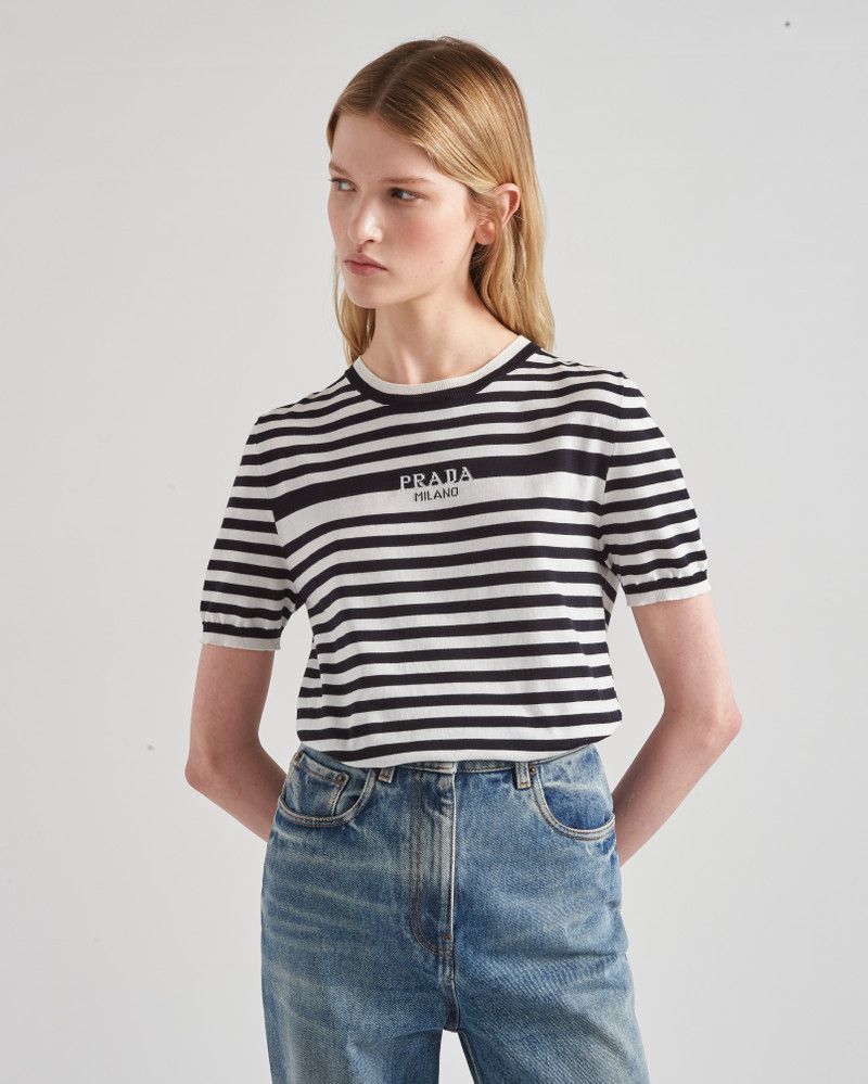 Prada o1B3y1r0426 T-Shirt in Black/White Size XXS / US 00 / IT 34 - 4 Thumbnail