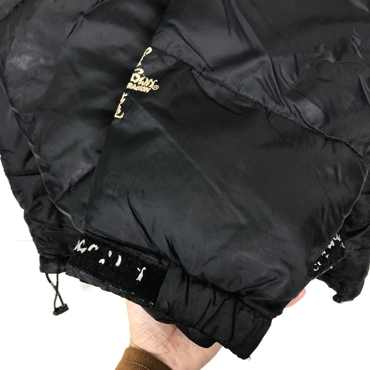 Japanese Brand VINTAGE PUFFER DOWN JACKET DOGTOWN BLACK DRAGON CHROMEHEARTS Size US L / EU 52-54 / 3 - 11 Thumbnail