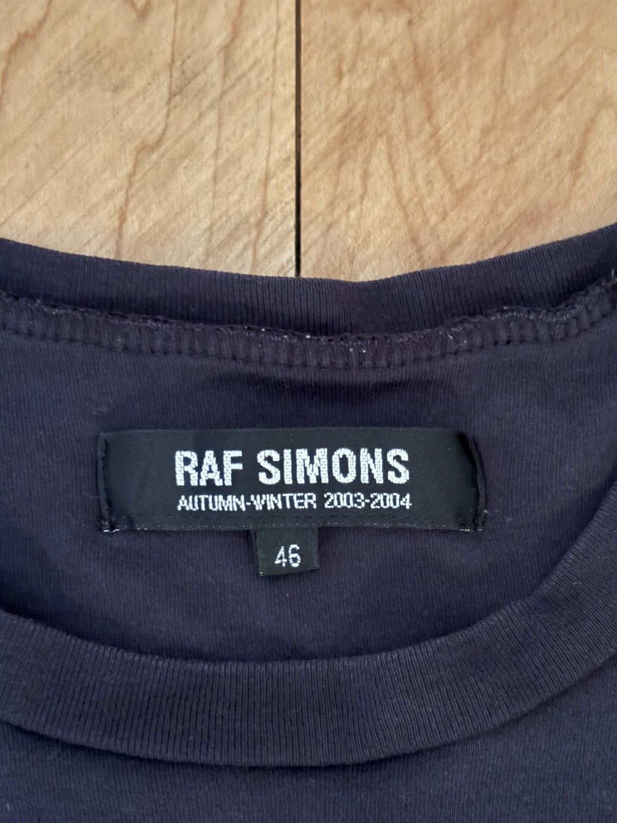 Raf Simons Raf Simons AW 2003-2004 Grafica Industria Tee Size US S / EU 44-46 / 1 - 3 Thumbnail
