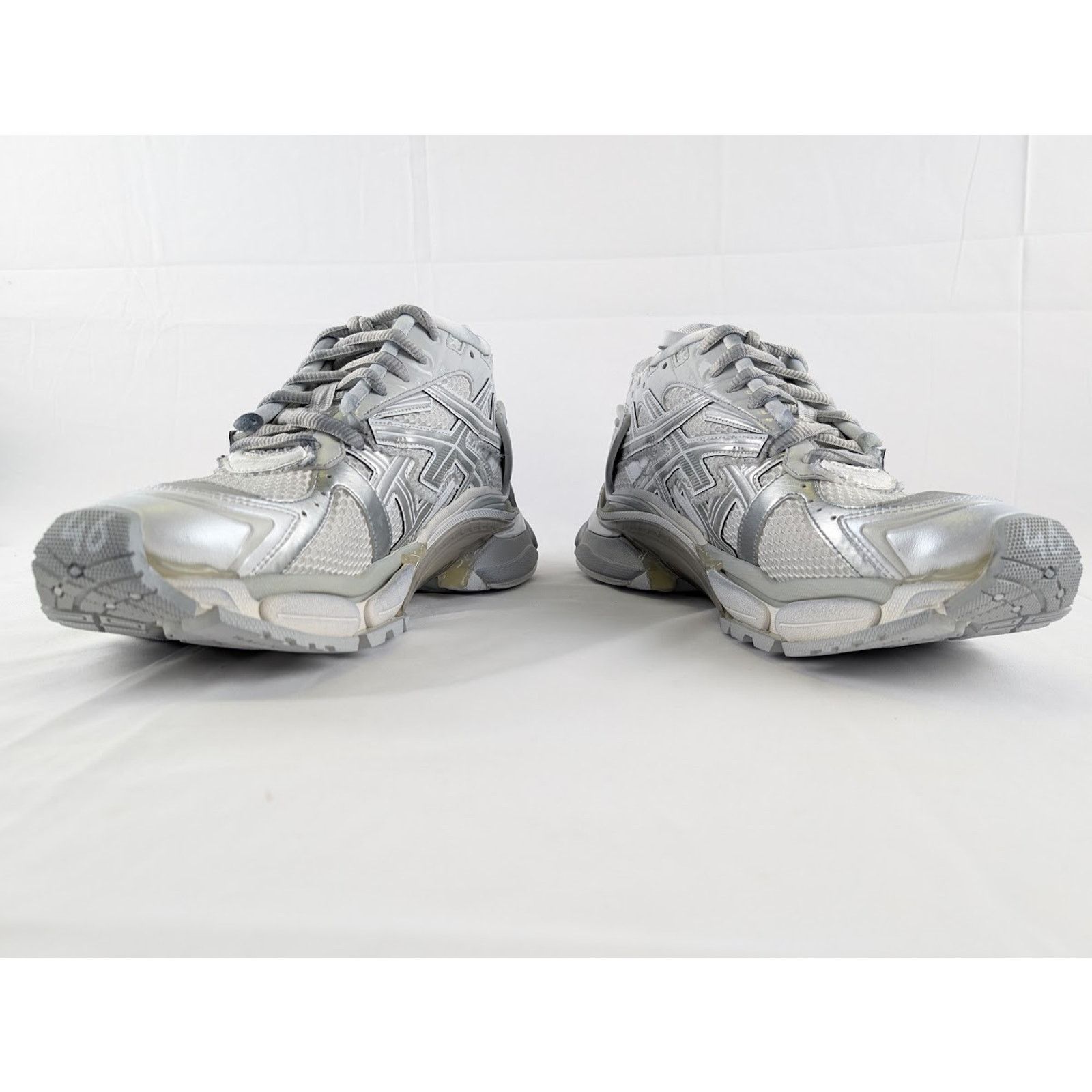 Balenciaga o1rshd1 Upper Mesh Rubber Metallic Runner in Silver/Grey Size US 12 / EU 45 - 12 Thumbnail