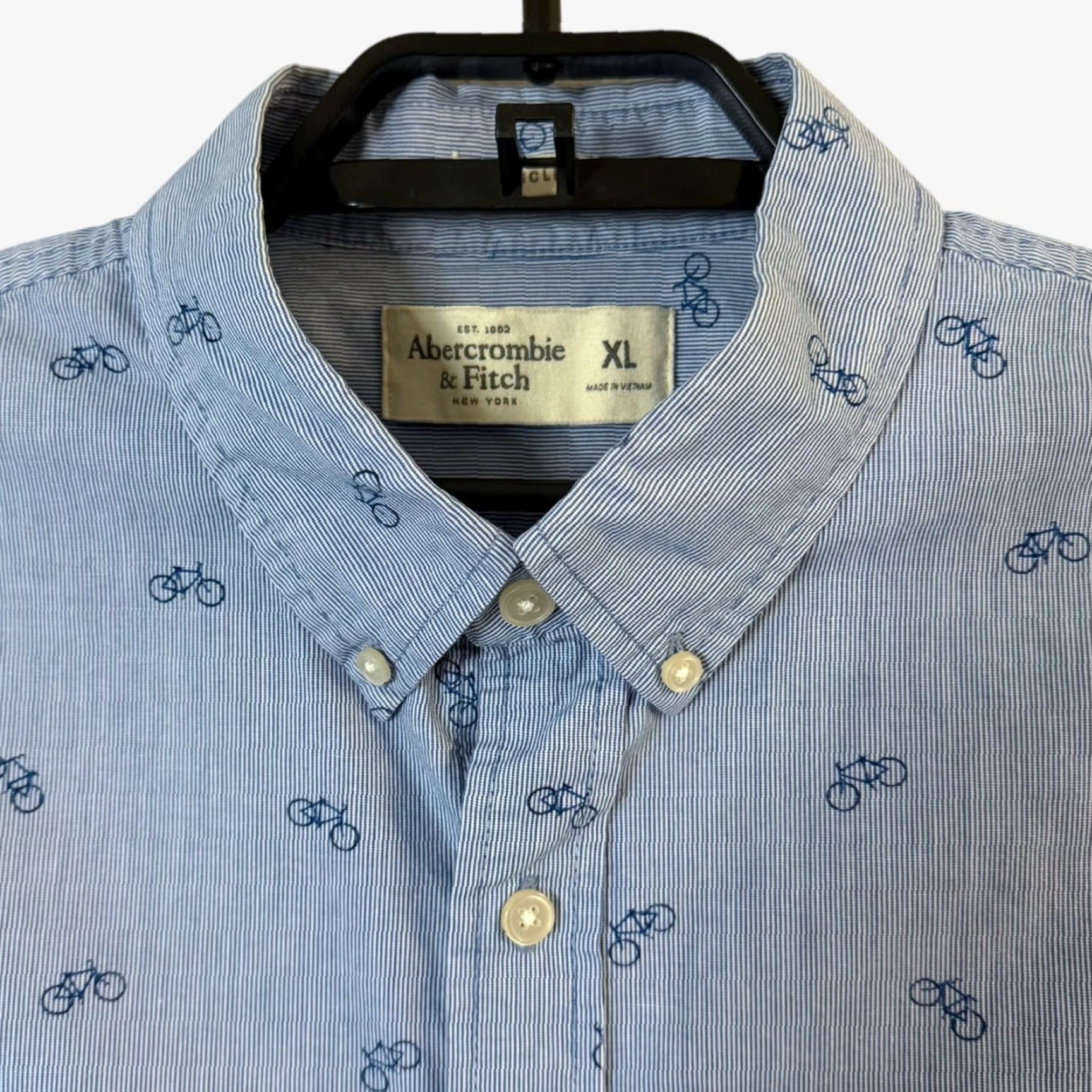 Abercrombie & Fitch Abercrombie & Fitch Shirt Blue Men's XL Short-Sleeve Button-Down Bicycle Print Size US XL / EU 56 / 4 - 5 Thumbnail