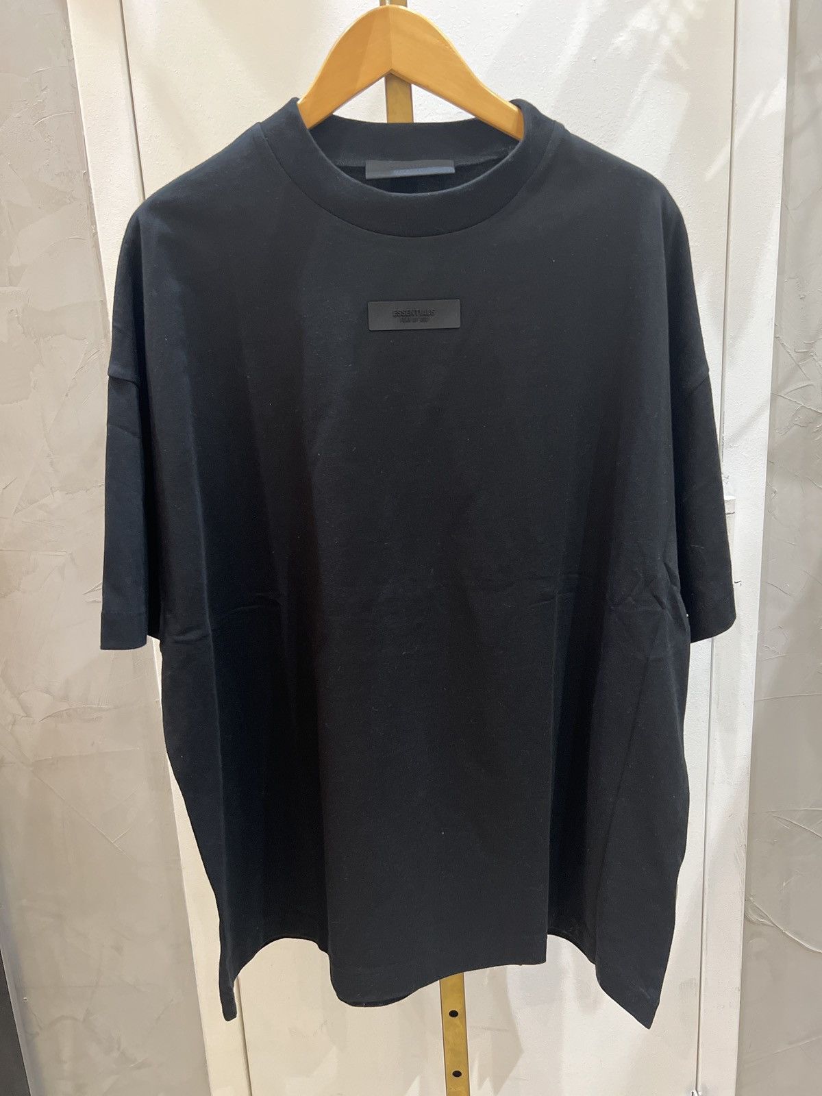 Essentials Black Short Sleeve T-Shirt S