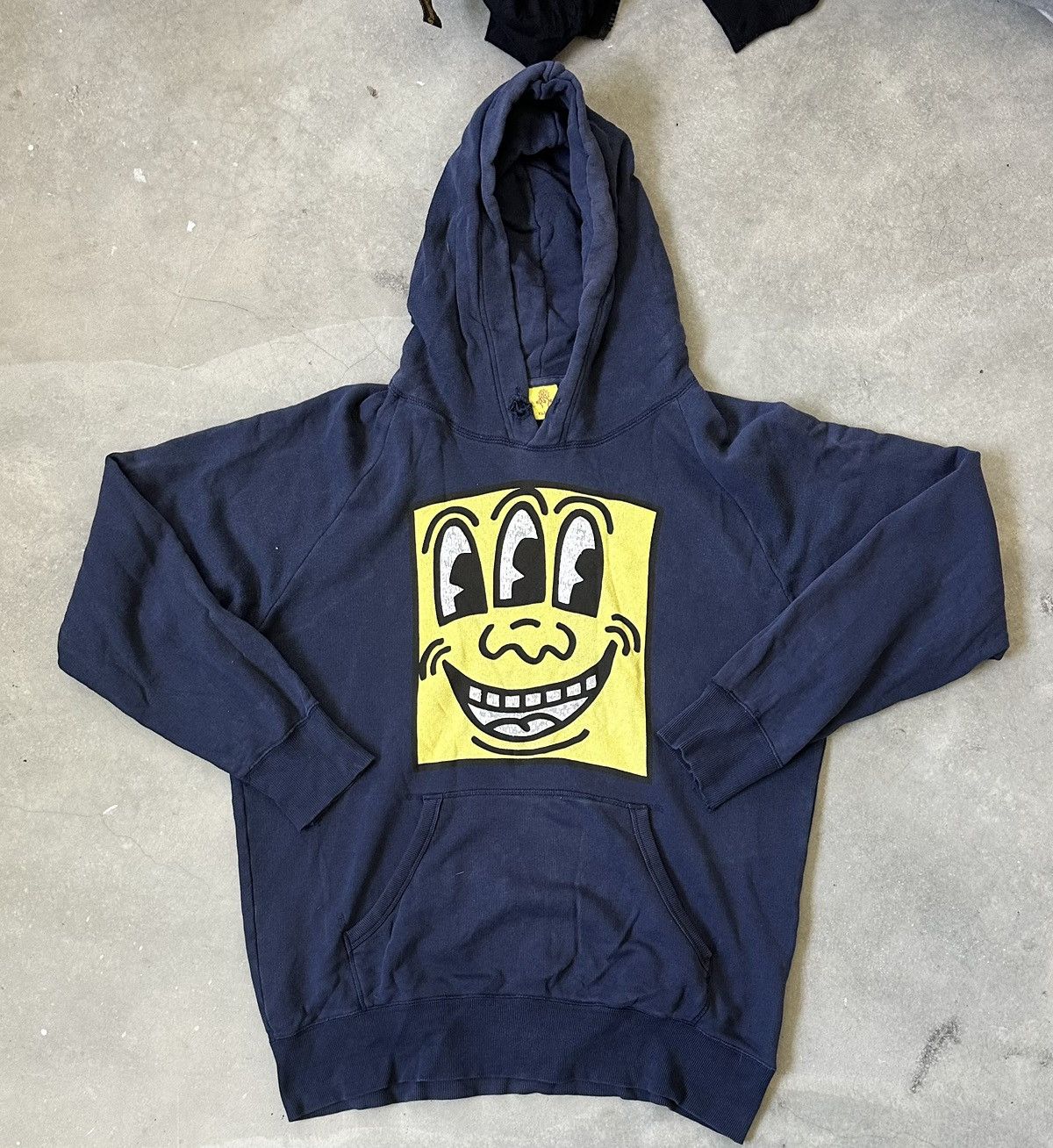 Keith Haring VINTAGE KEITH HARING DISTRESSED HOODIE Size US XL / EU 56 / 4 - 1 Thumbnail