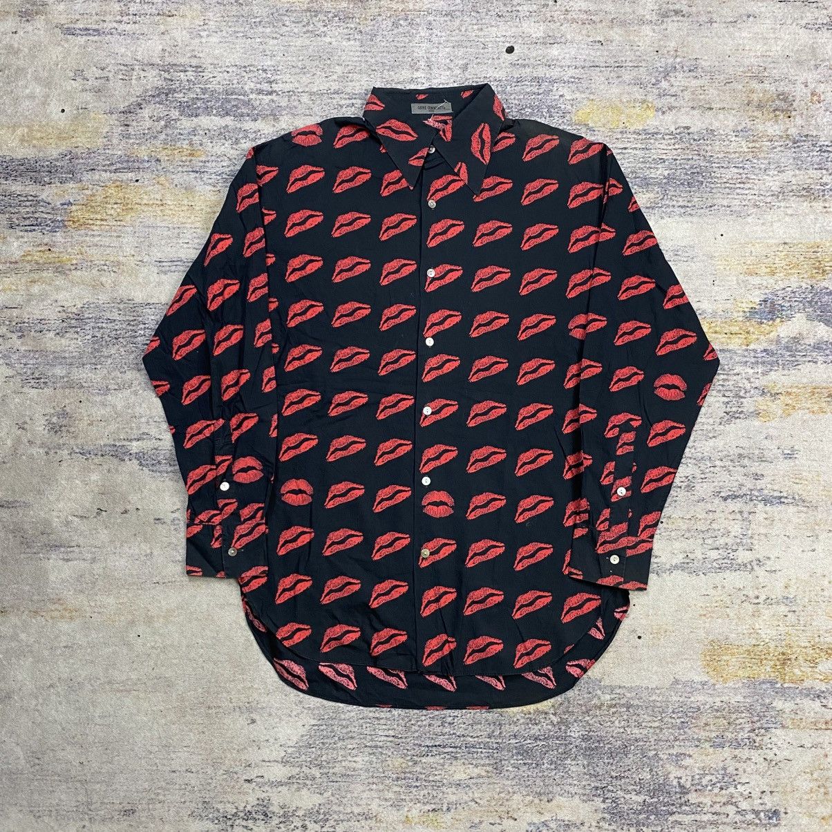 Japanese Brand Ozone community lips button shirt Size US M / EU 48-50 / 2 - 1 Thumbnail