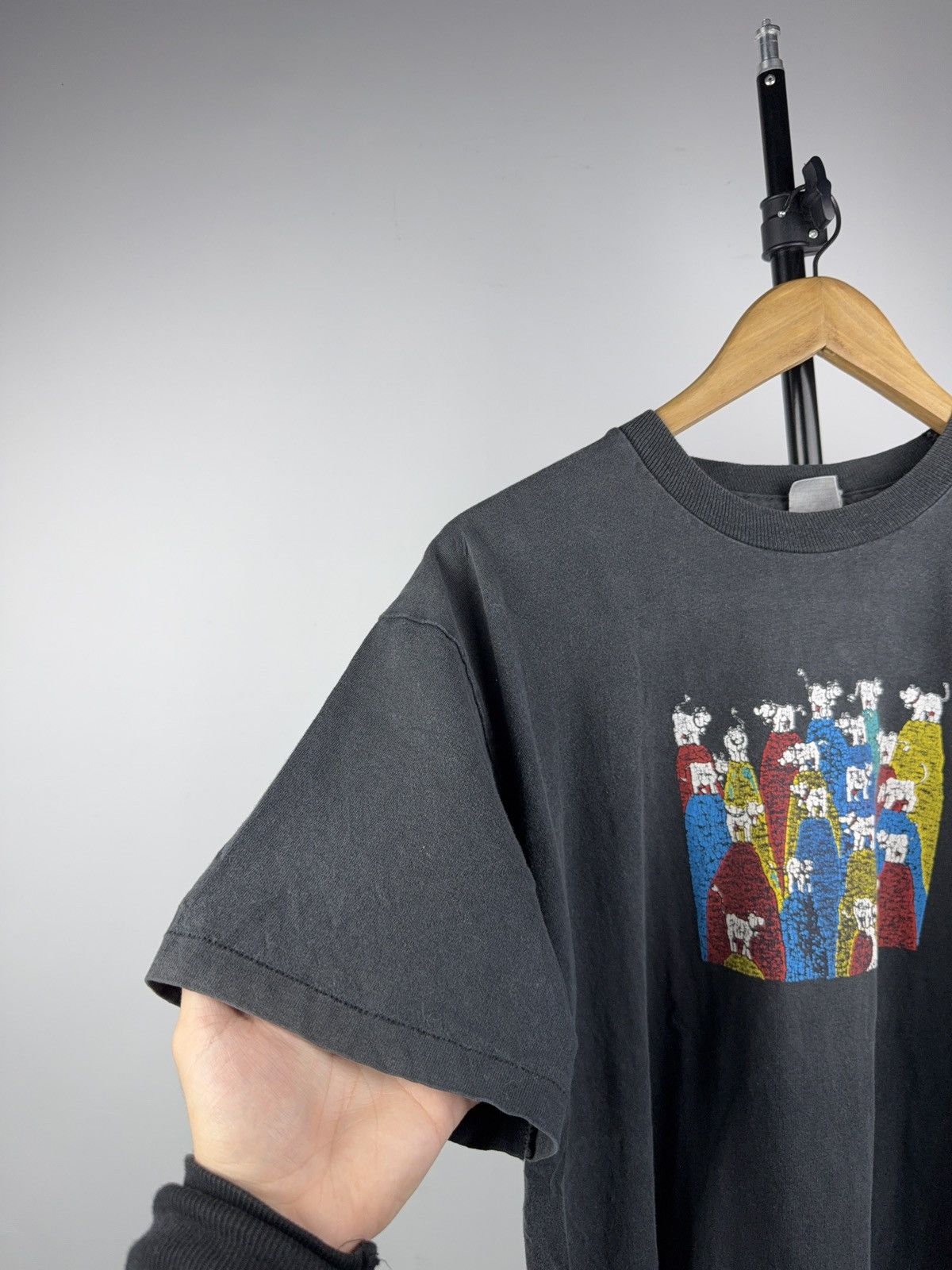 Vintage Retro Vintage Basel Verein Cows Graphic T-Shirt 90s Size US L / EU 52-54 / 3 - 5 Thumbnail
