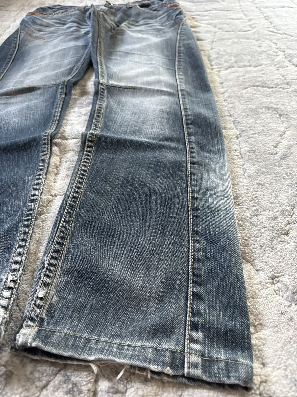 If Six Was Nine Ikka Japan Paneled Cut & Sew Claw Mark Fade Wash Jeans Size US 32 / EU 48 - 11 Thumbnail