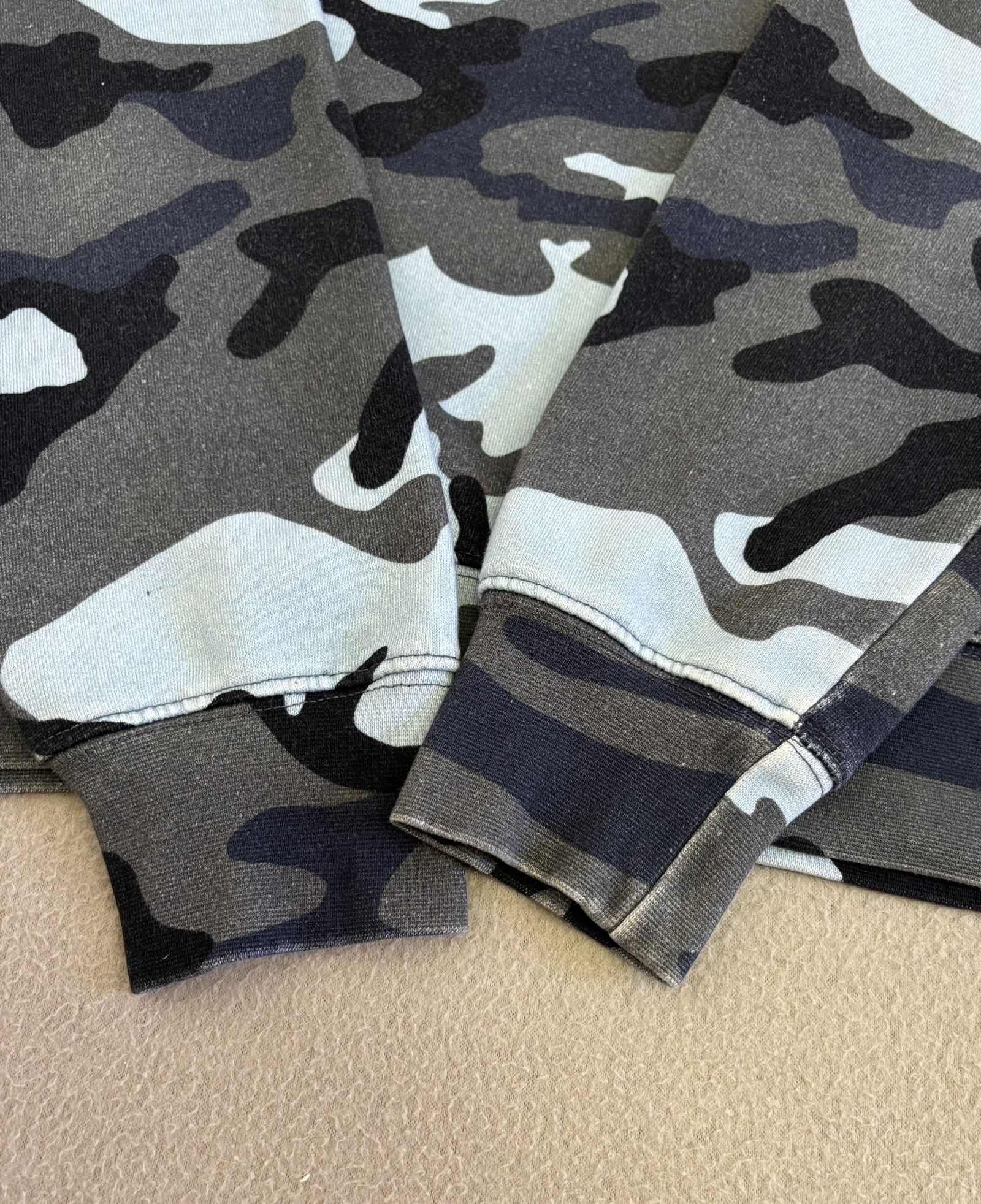 Sandro Sandro Camouflage sweatshirt size S/M Size US M / EU 48-50 / 2 - 10 Thumbnail