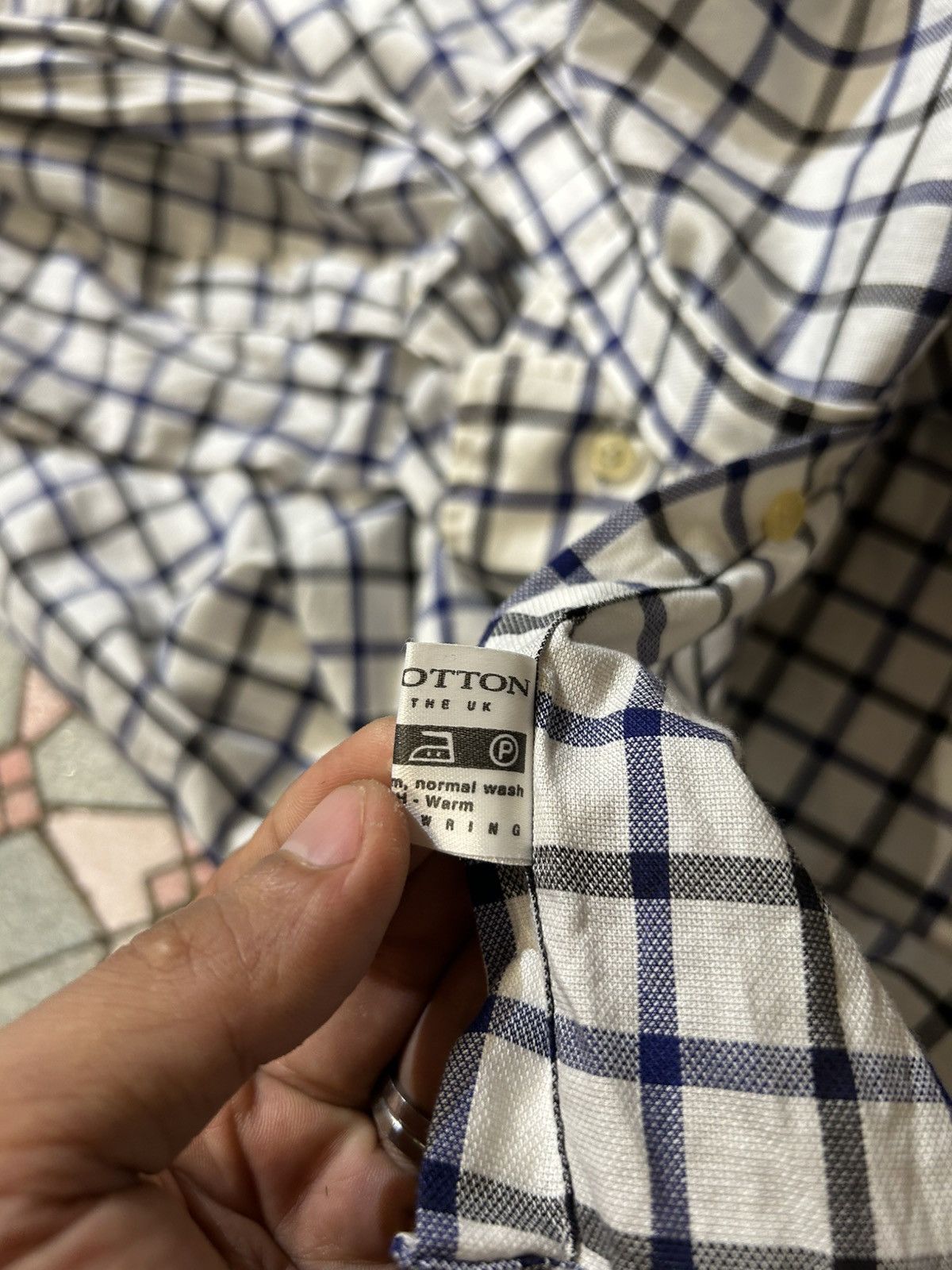 Burberry Burberry Button Up Long Sleeve Shirt Size US L / EU 52-54 / 3 - 17 Thumbnail