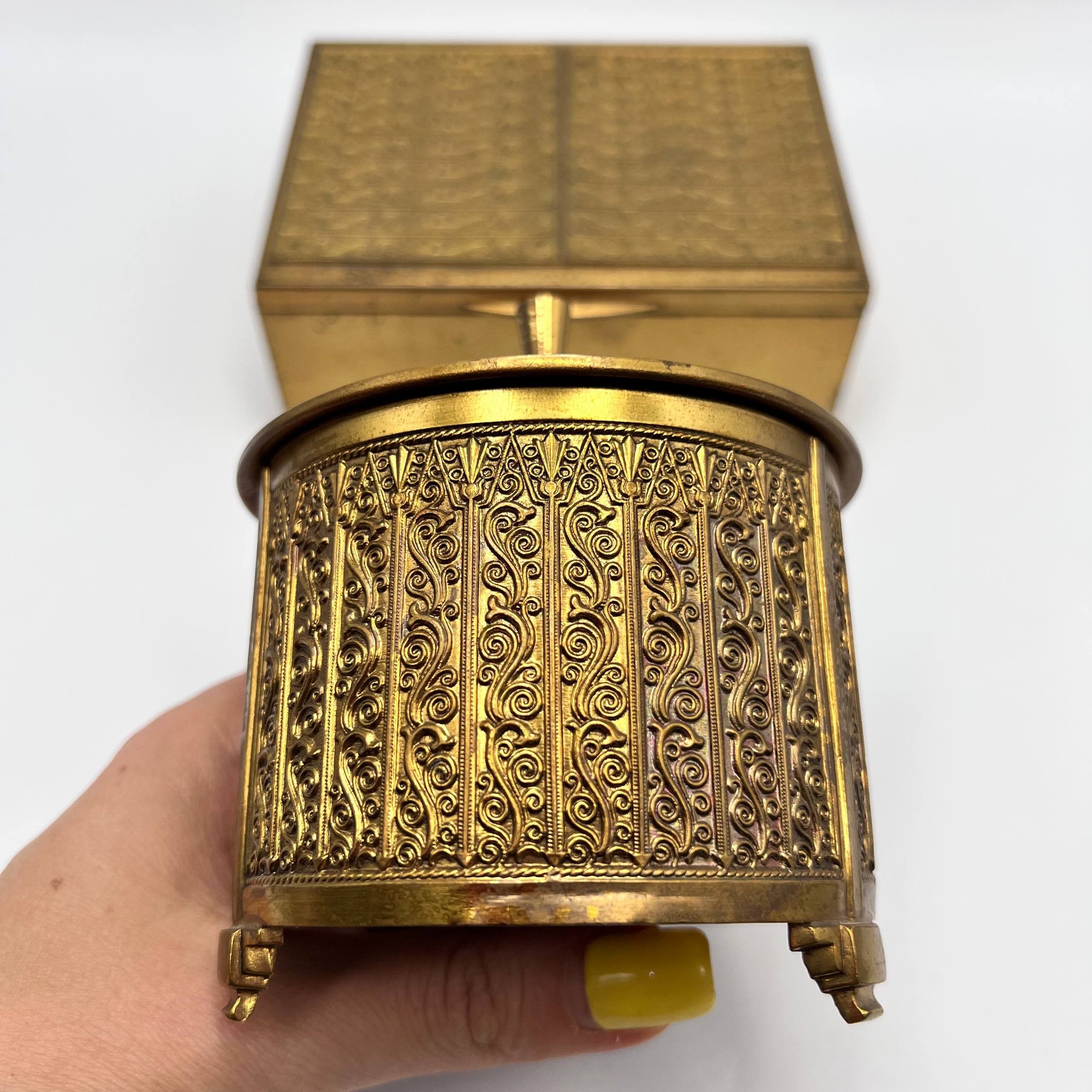 Vintage Erhard & Sohne Vintage Gilded Tin Metal Cigarette Box Set Size ONE SIZE - 8 Thumbnail