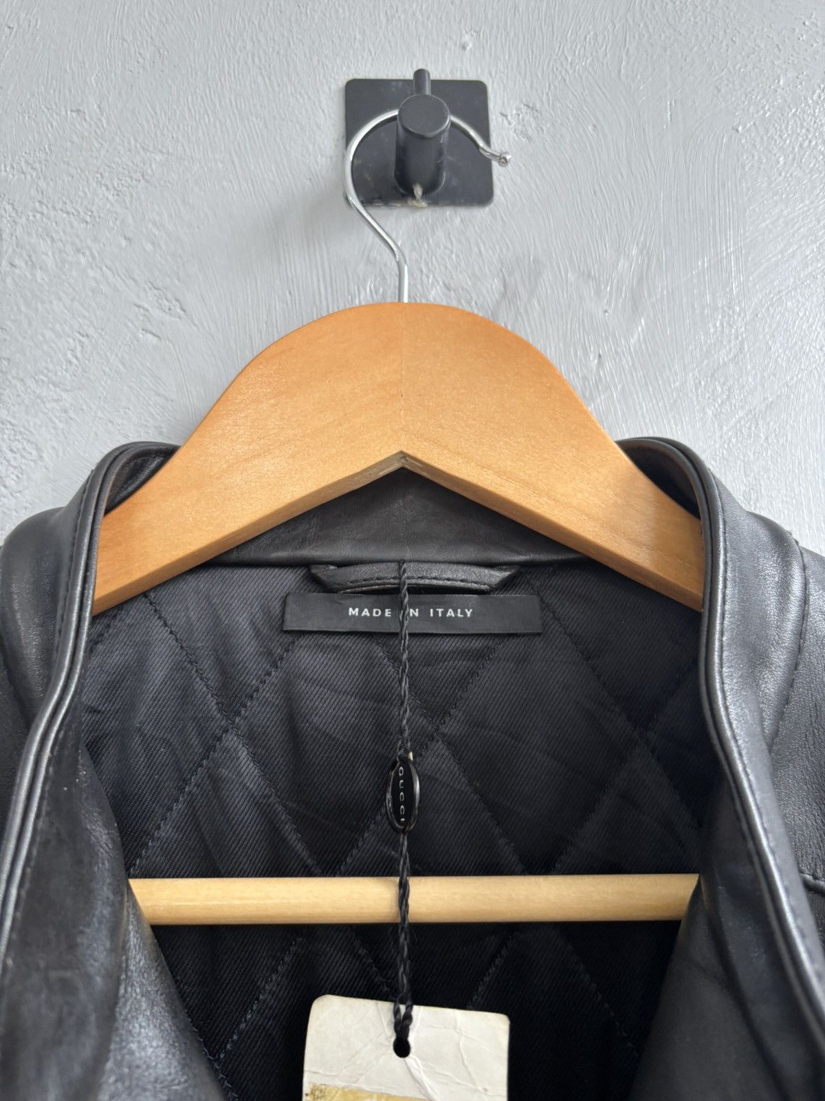 Gucci Gucci FW2006 runway motorbike leather jacket Size US M / EU 48-50 / 2 - 13 Thumbnail