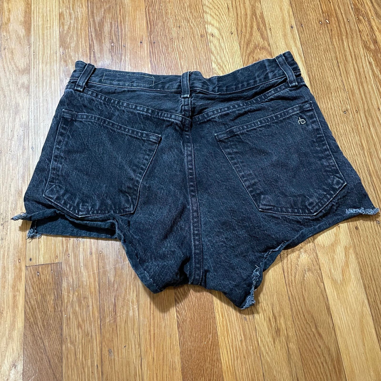 Rag & Bone Rag and Bone Cutoff Denim Shorts - Size 28 Size 28" / US 6 / IT 42 - 3 Thumbnail