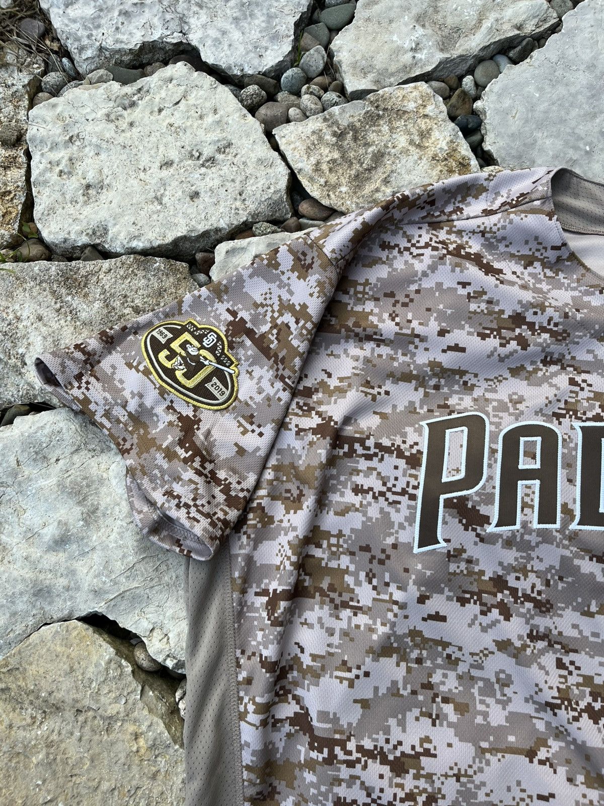 MLB × Majestic Vintage Majestic San Diego Padres button jersey camo shirt Size US XXL / EU 58 / 5 - 5 Thumbnail