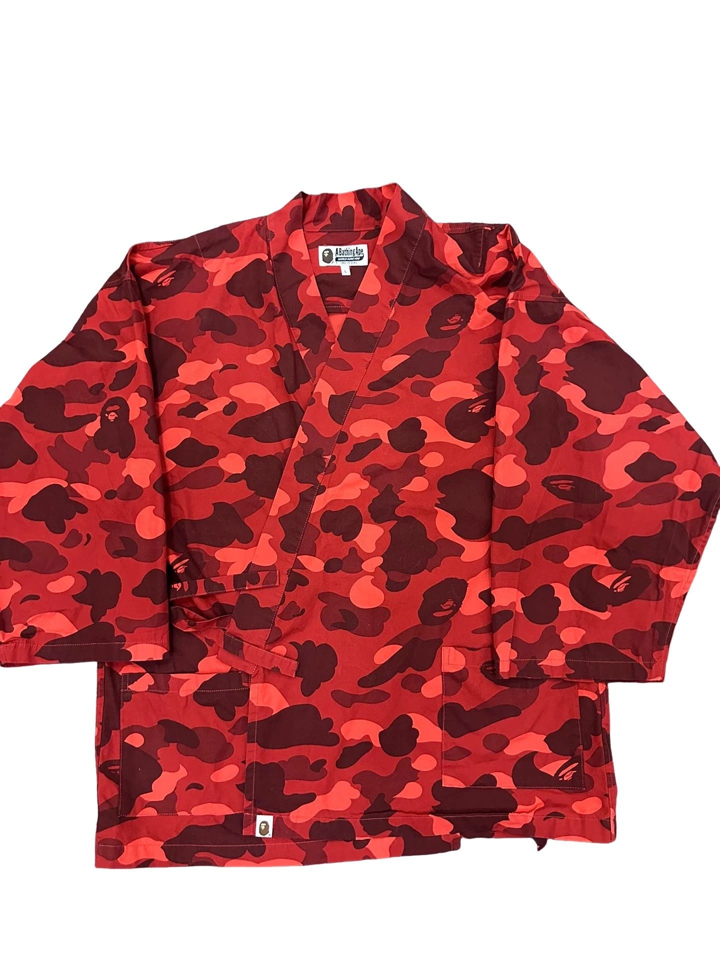 Bape BAPE Red Camo Kimono Jacket Size L Size US L / EU 52-54 / 3 - 1 Thumbnail