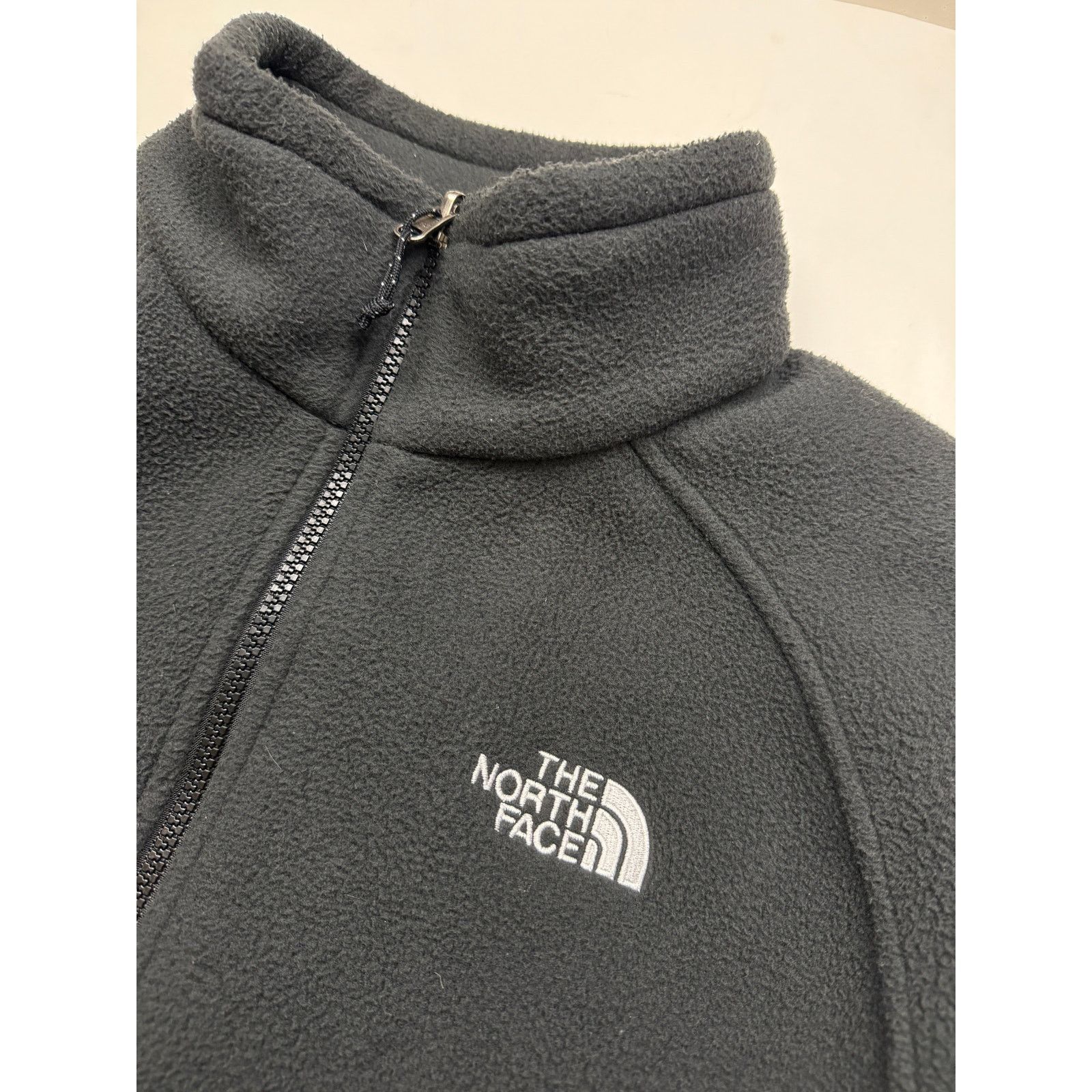 Vintage Vintage The North Face TNF Embroidered Fleece Sweater L Size US L / EU 52-54 / 3 - 4 Thumbnail