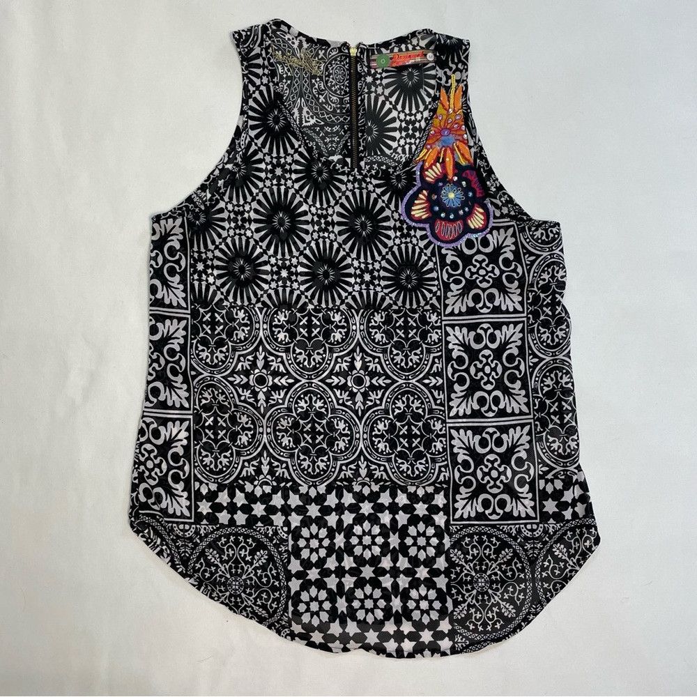 Desigual New Desigual Sleeveless Black White Embroidered Top Size M Size M / US 6-8 / IT 42-44 - 6 Thumbnail