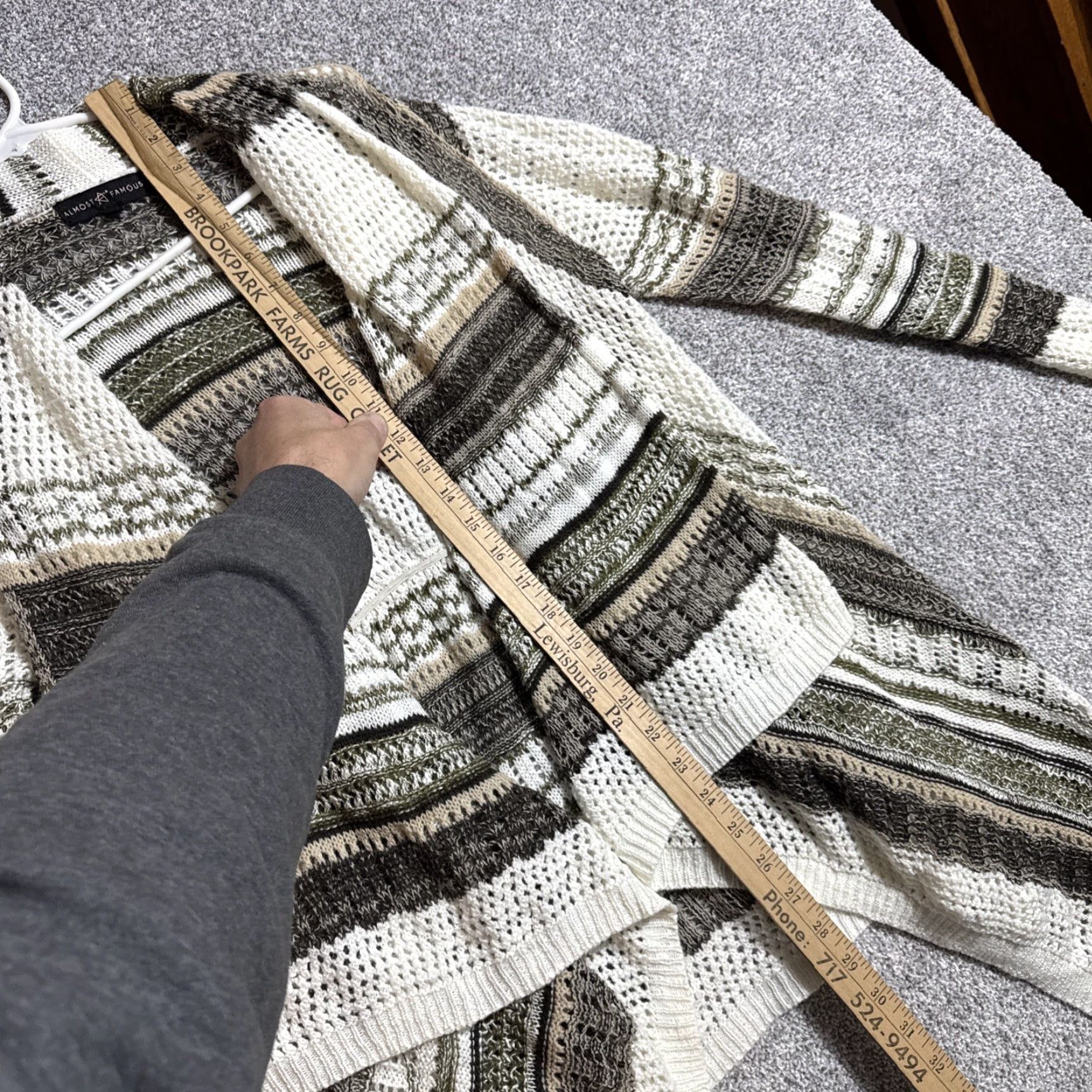 Almost Famous VINTAGE Boho Cardigan Sweater Womens M Lagenlook Tribal Southwestern Crochet Hippie Open-Knit Lightweight Oversized Relaxed 100% Acrylic Casual Travel Size M / US 6-8 / IT 42-44 - 4 Thumbnail