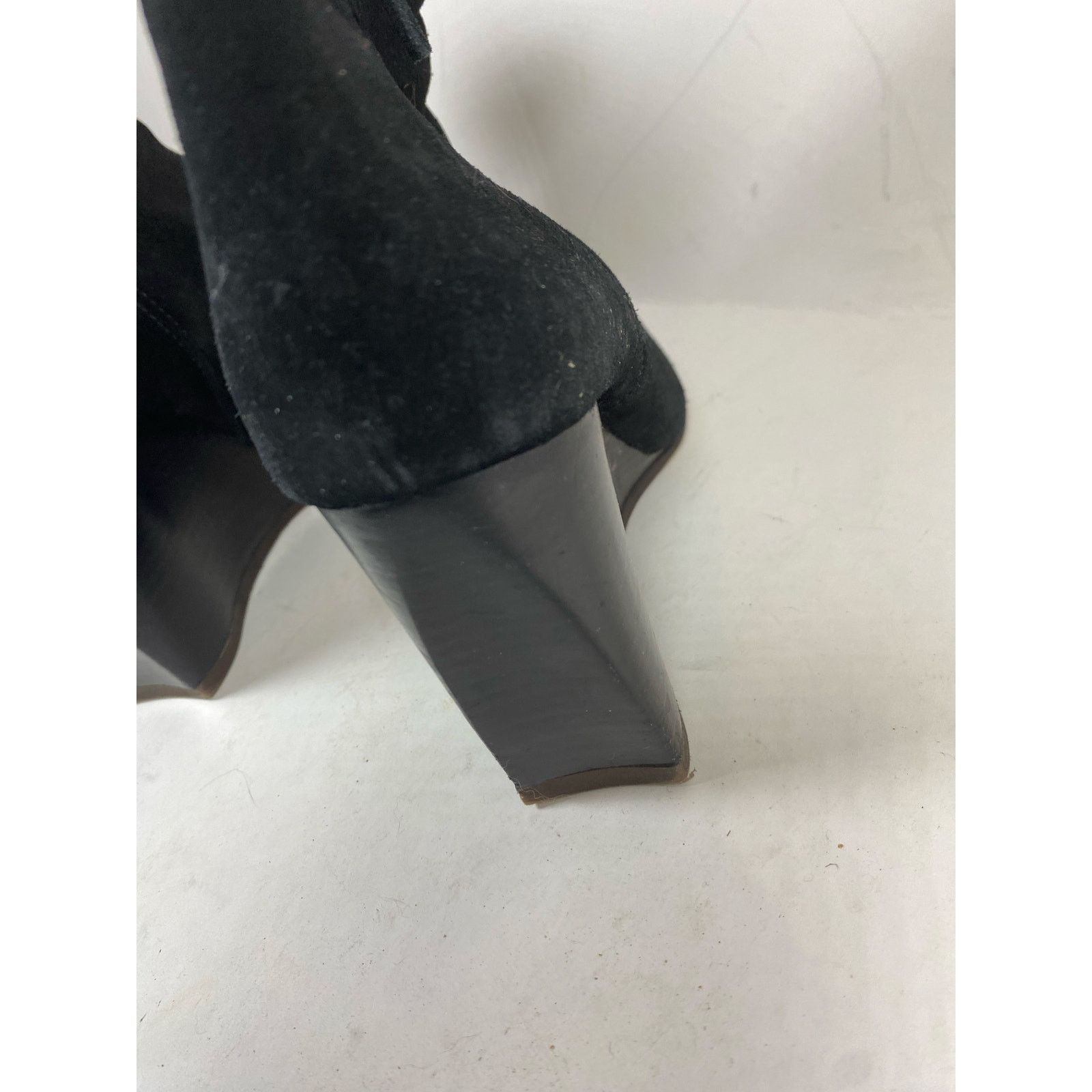 Lanvin Lavin Black Low Ankle Wedge Suede Bootie 8.5W Size US 8.5 / IT 38.5 - 5 Thumbnail