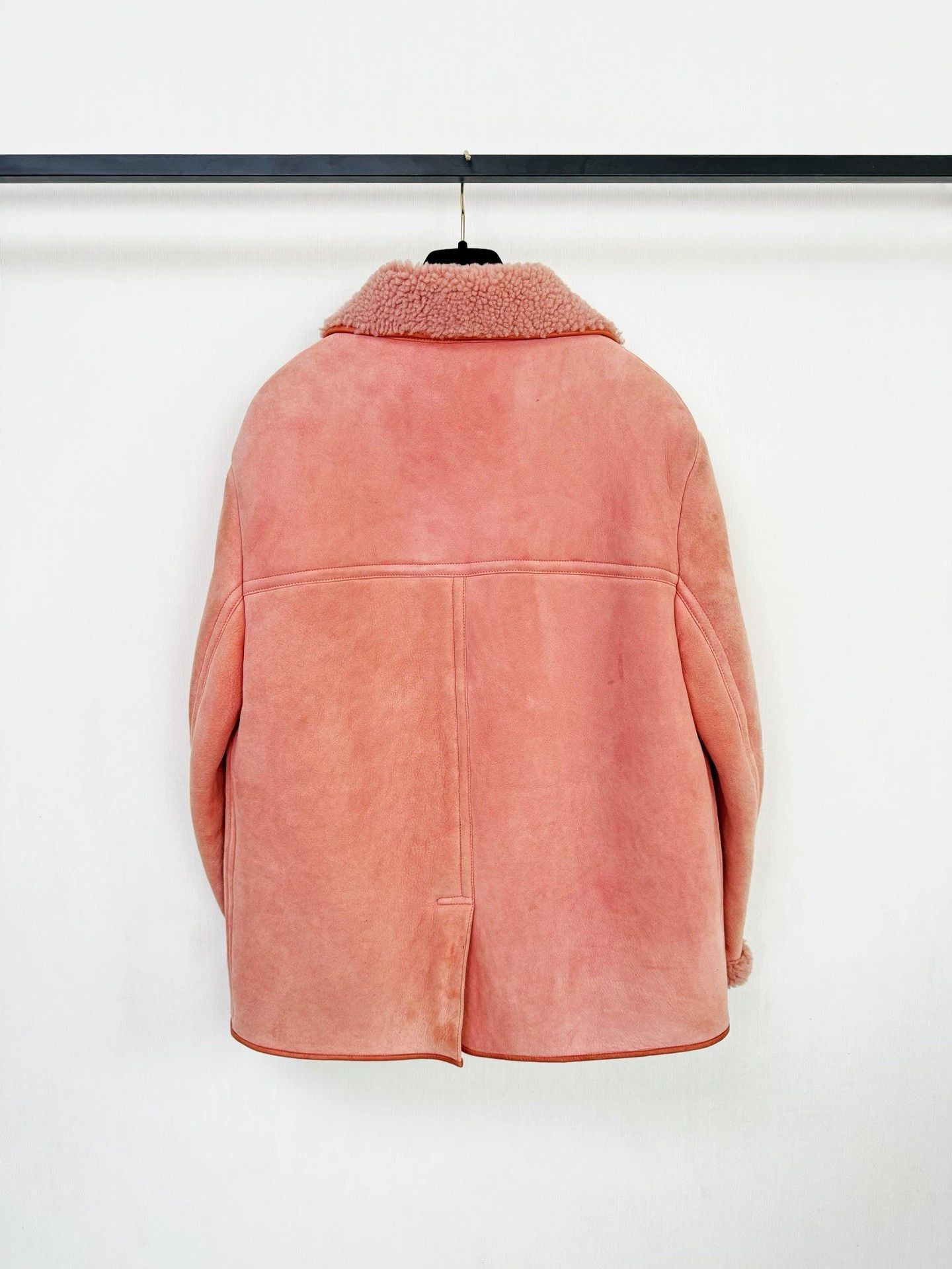Burberry Authentic Burberry shearling coat Size US M / EU 48-50 / 2 - 2 Thumbnail