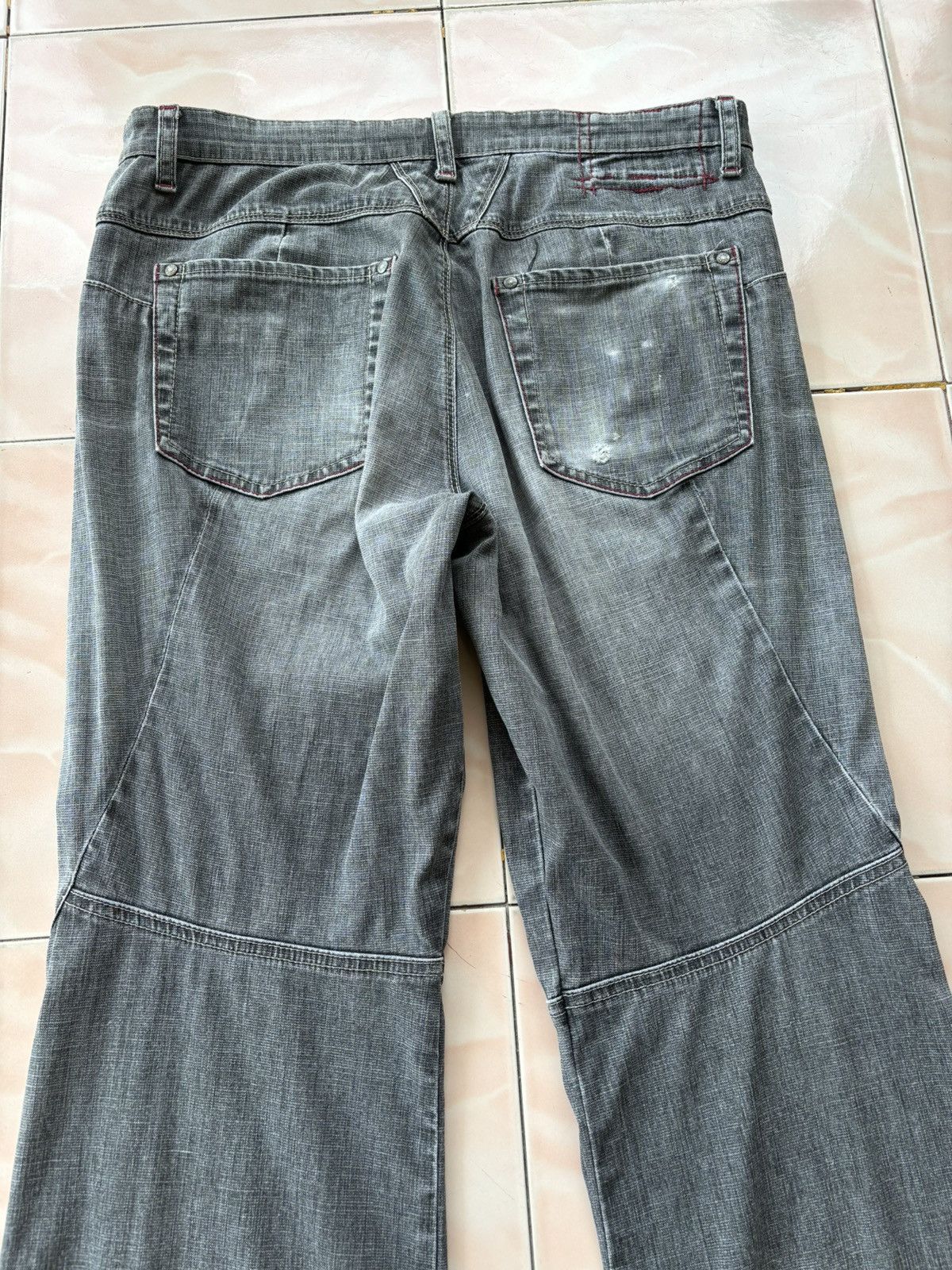 Marithe + Francois Girbaud Marithe Francois Girbaud Boot Cut Jean Size US 32 / EU 48 - 7 Thumbnail