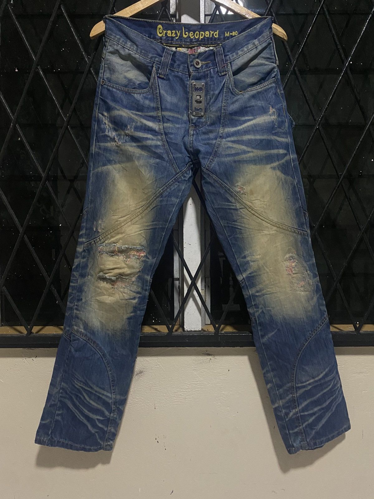 Japanese Brand Rare 🔥 Crazy Leopard Embroidred Denim Size US 31 - 2 Thumbnail