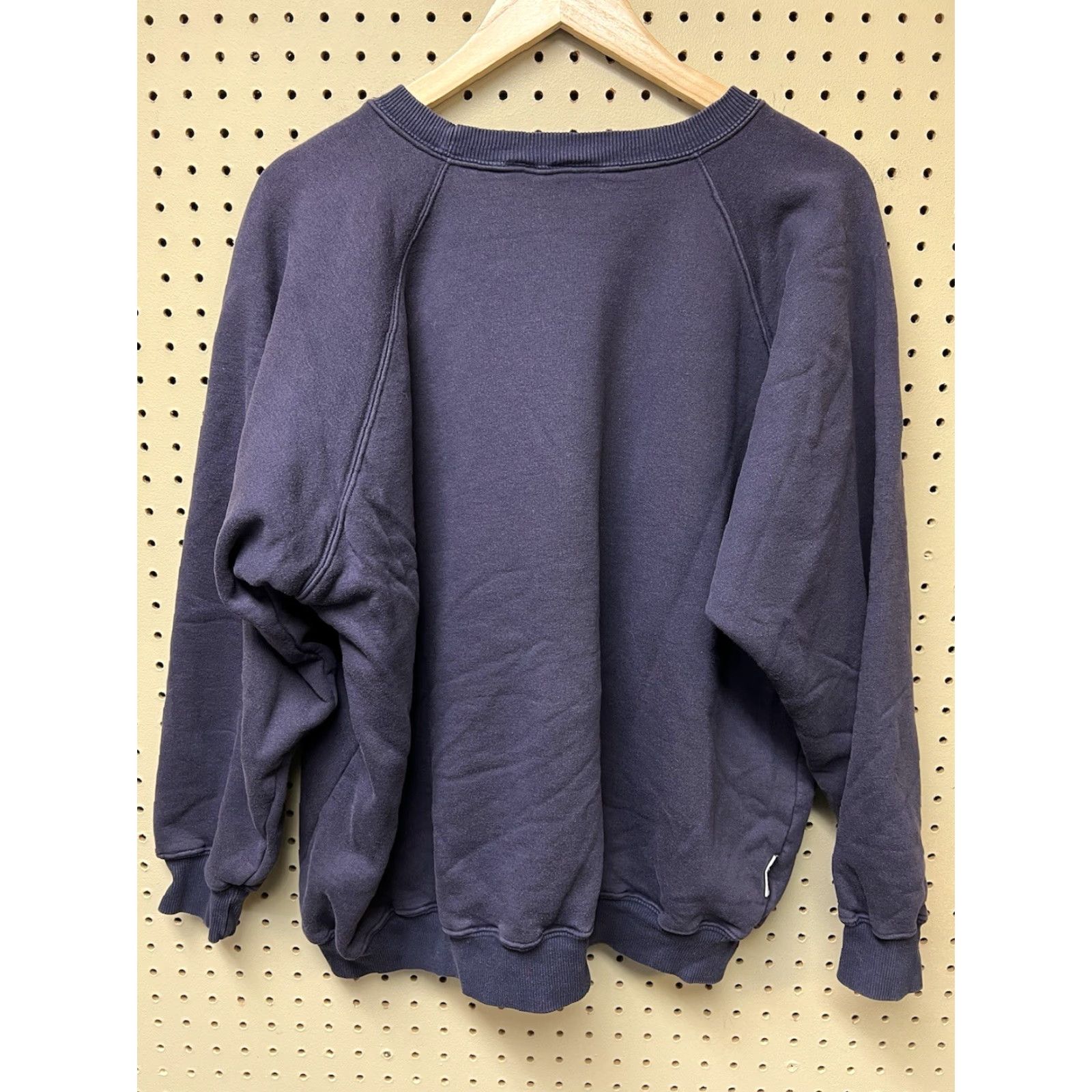Acme Clothing VINTAGE Acme Clothing Co Blue Looney Tunes Embroidered Pullover Sweatshirt L Unisex Adults Crew Neck, Fleece, 80% Cotton 20% Polyester Size US L / EU 52-54 / 3 - 2 Thumbnail