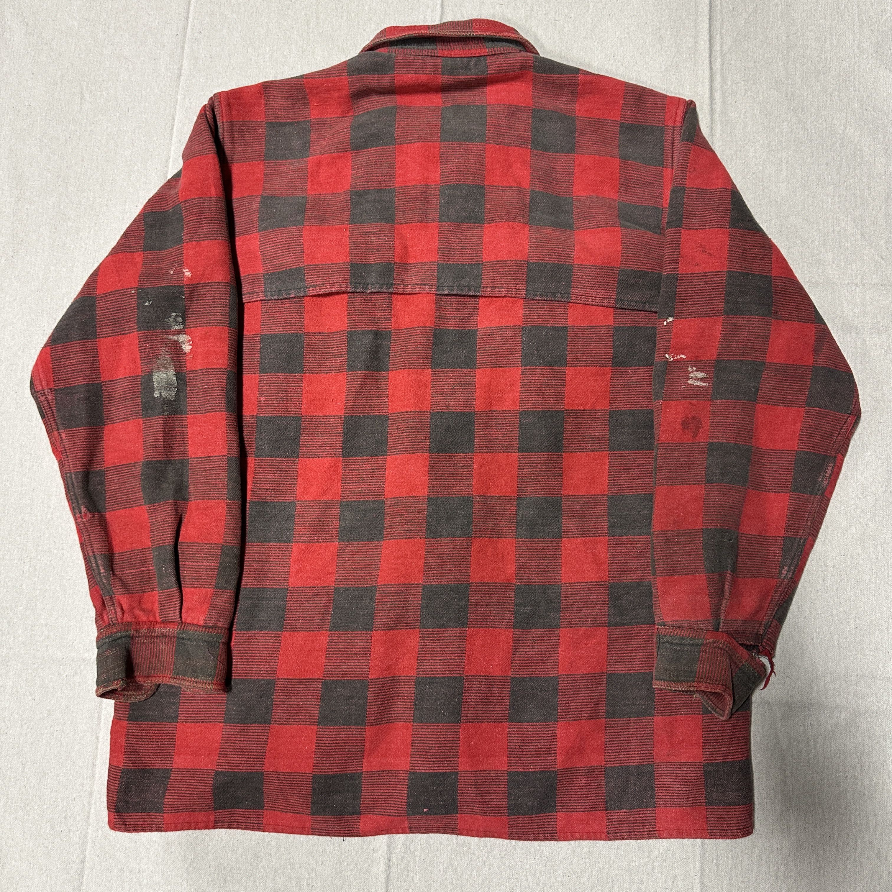 Champion Vintage Champion Red Black Plaid Flannel Shirt Size L Size US L / EU 52-54 / 3 - 10 Thumbnail