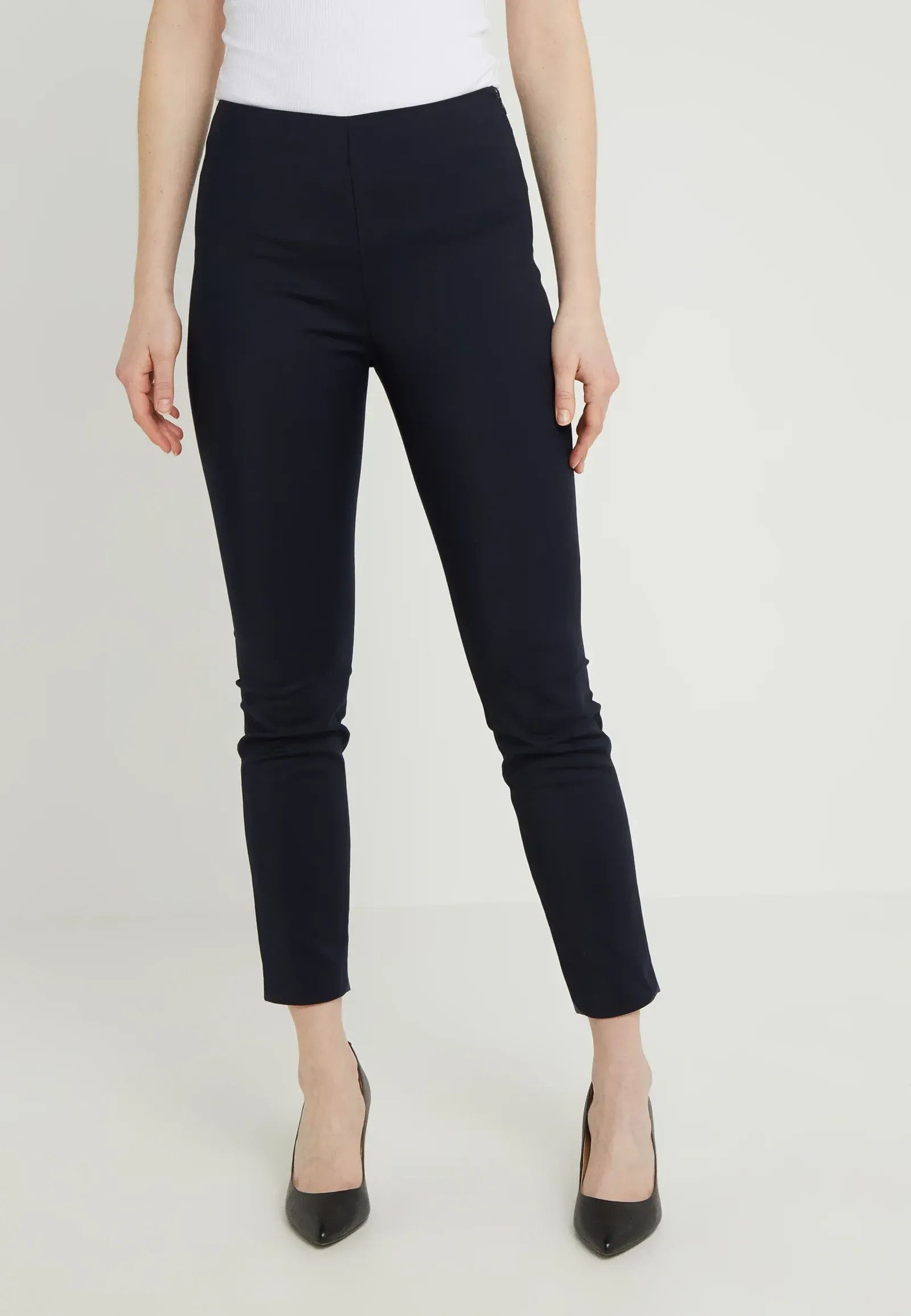 Filippa K Filippa K Mila slim pants Pants Size 27" / US 4 / IT 40 - 1 Thumbnail