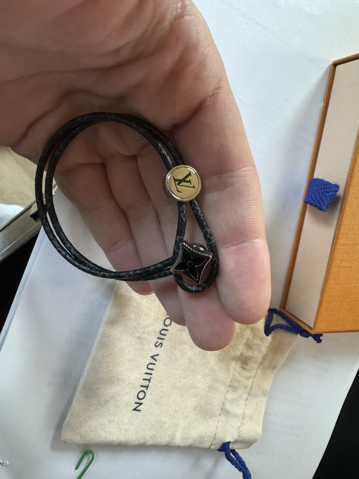 Louis Vuitton Louis Vuitton Catch It Monogram Heritage Bracelet Size ONE SIZE - 2 Thumbnail