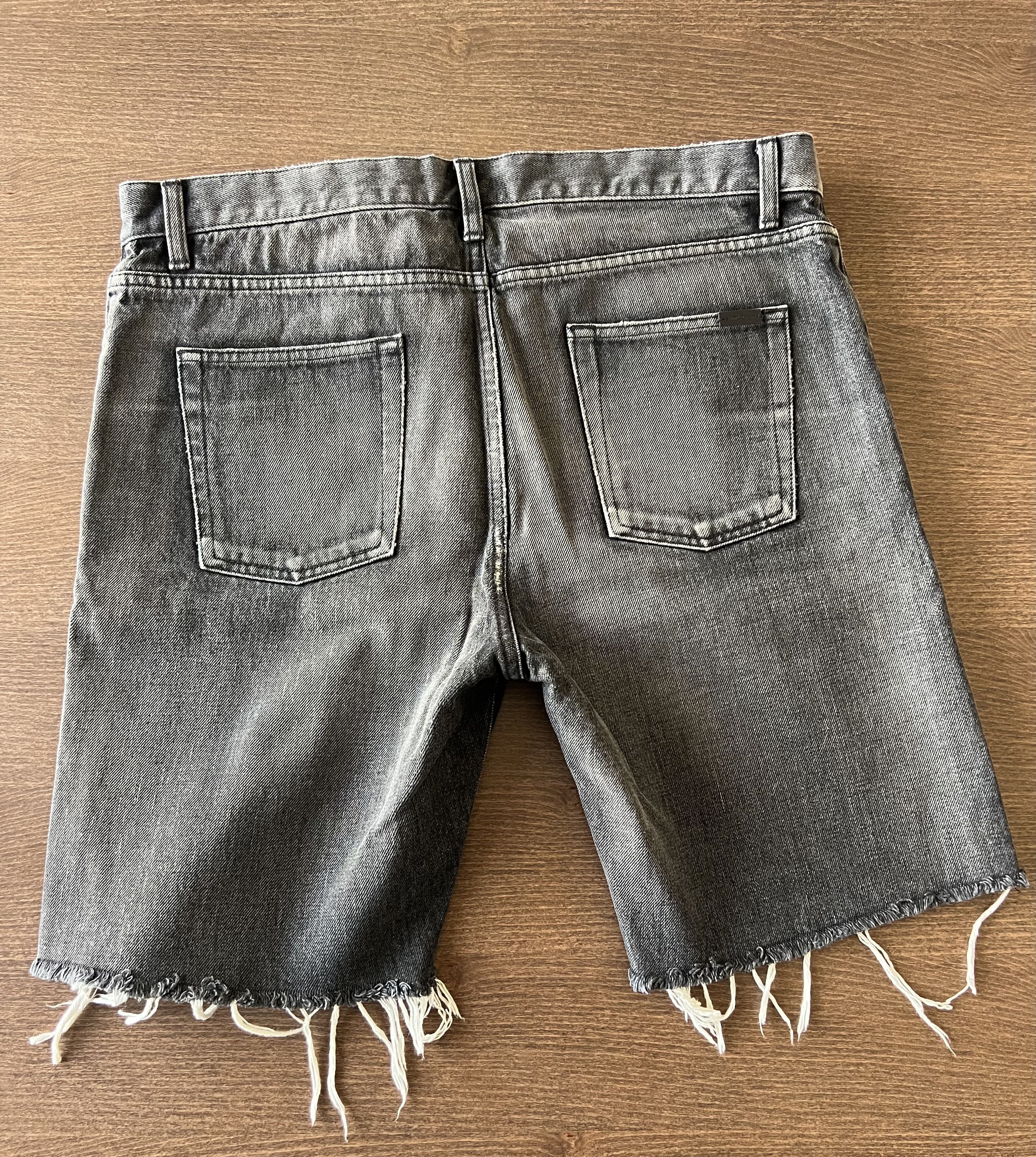 Saint Laurent Paris Saint Laurent Distressed Denim Shorts Size US 33 - 2 Thumbnail
