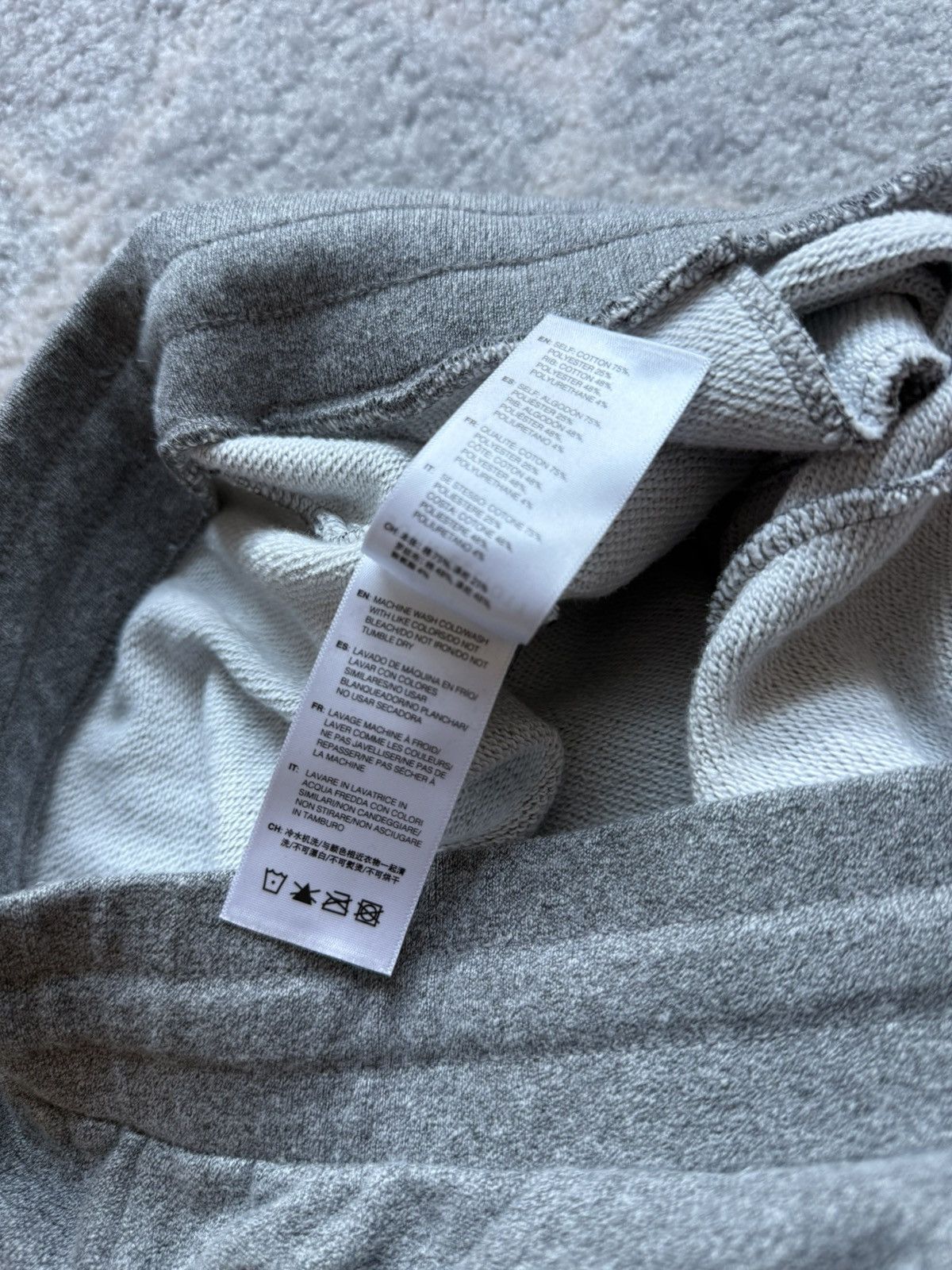 John Elliott John Elliot Grey Sweat Shorts size 3 Size US 32 / EU 48 - 4 Thumbnail