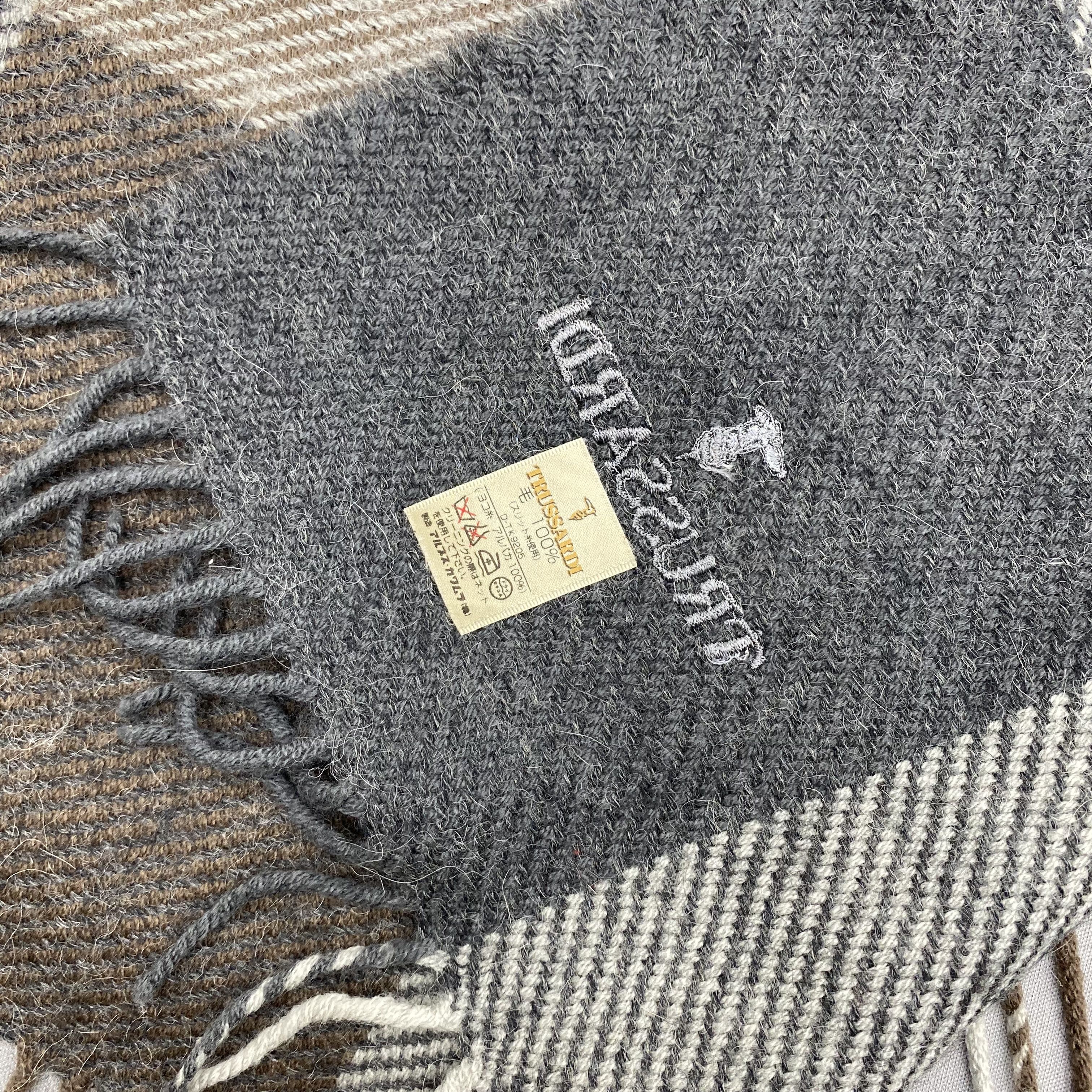 Trussardi Vintage Trussardi Scarf Muffler Wool Stole Shawls Scarves Size ONE SIZE - 7 Thumbnail