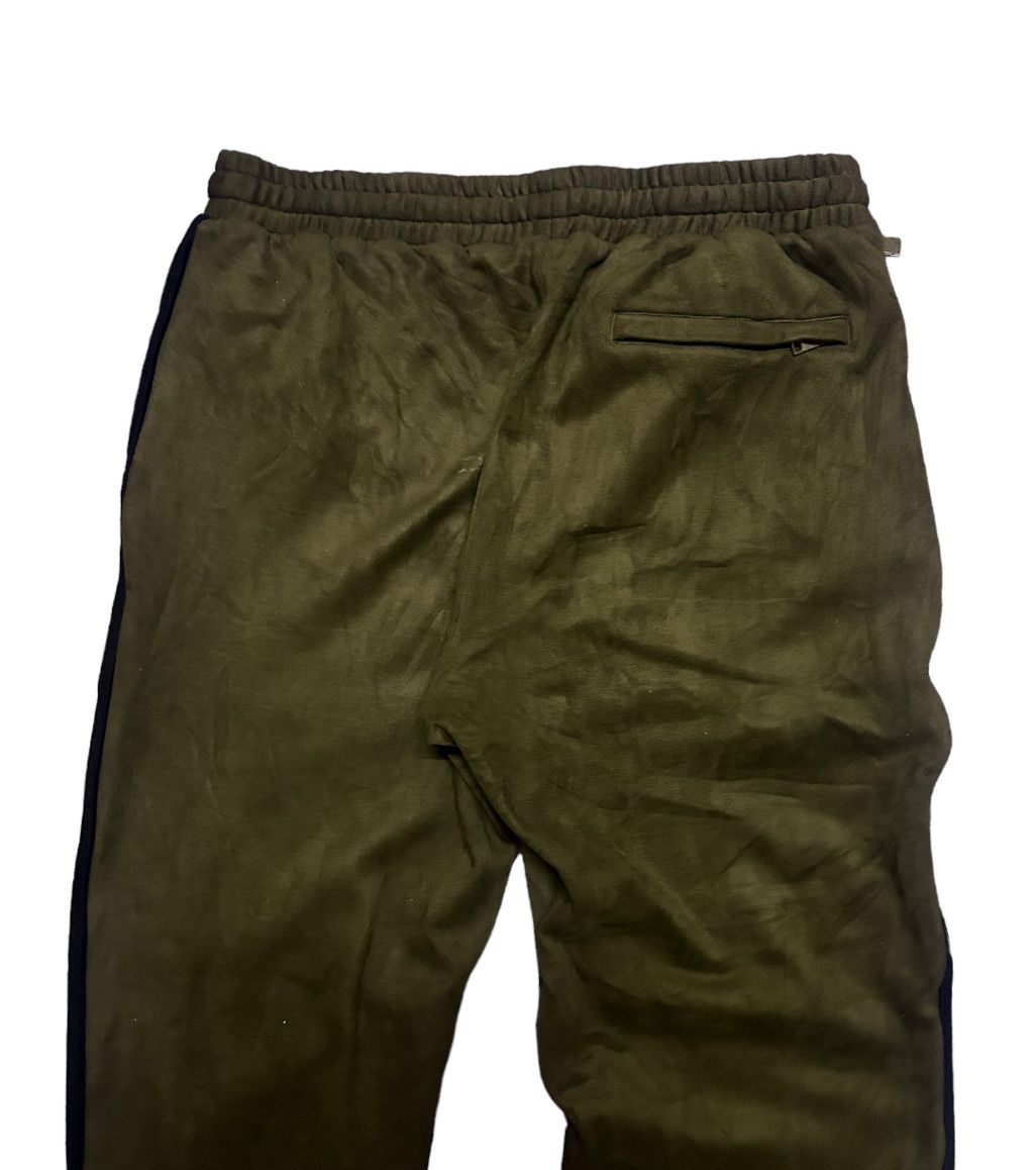 Dolce & Gabbana Very cool desighn Dolce & Gabbana velvet sweatpant Size US 32 / EU 48 - 5 Thumbnail