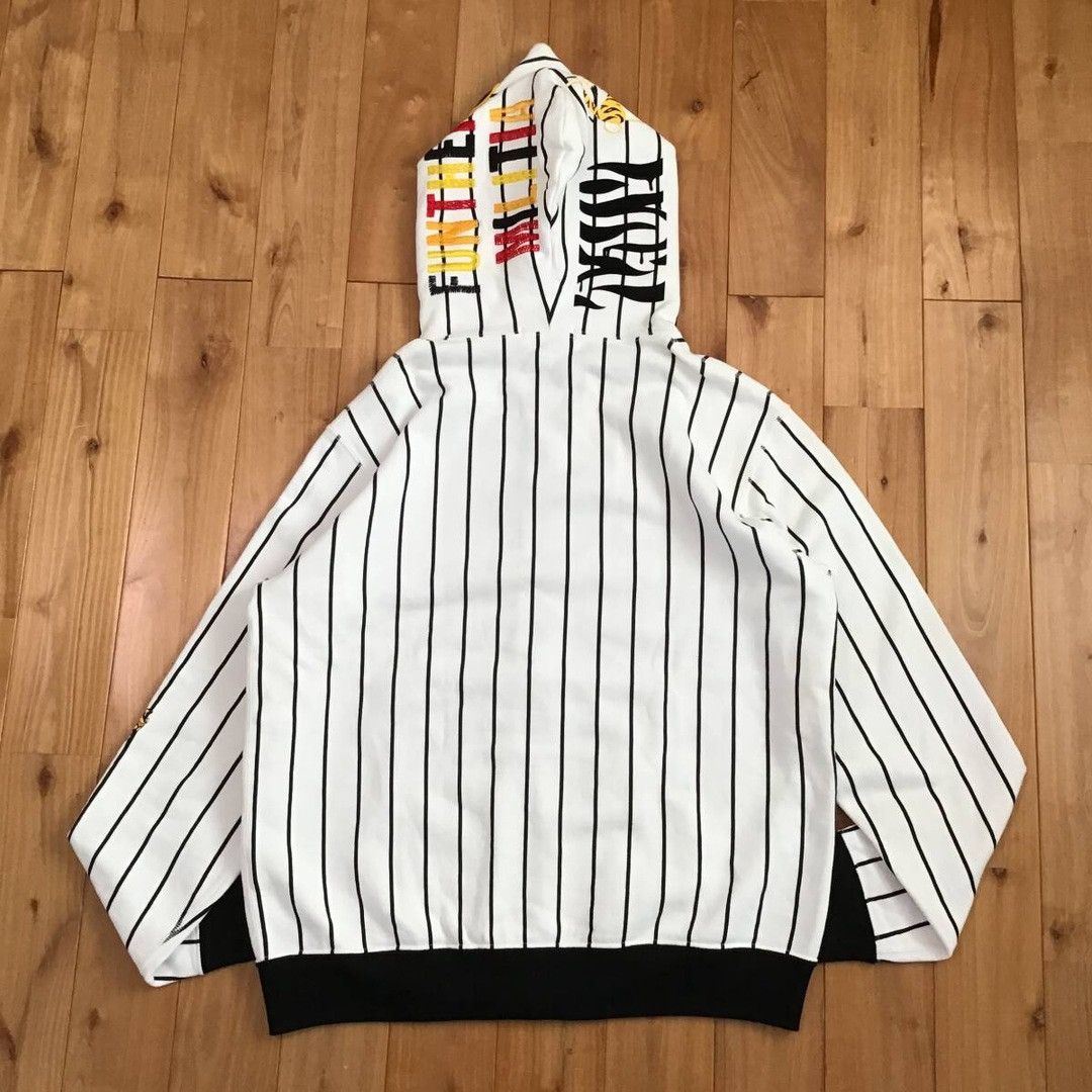 Bape 🐯JAPAN limited🐯 Hanshin Tigers Tiger full zip hoodie BAPE Size US S / EU 44-46 / 1 - 2 Thumbnail