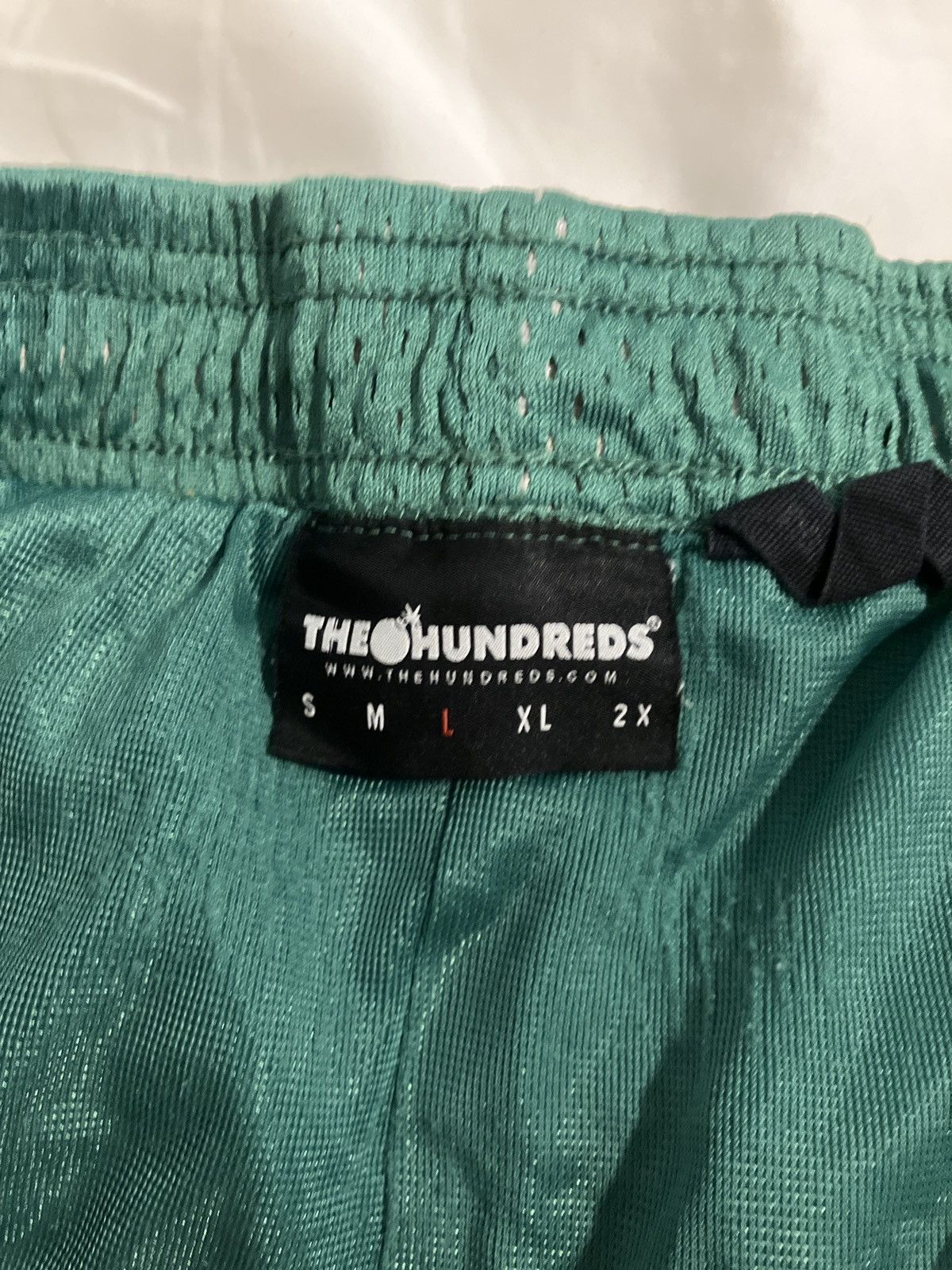 The Hundreds Shorts Size US 33 - 2 Thumbnail