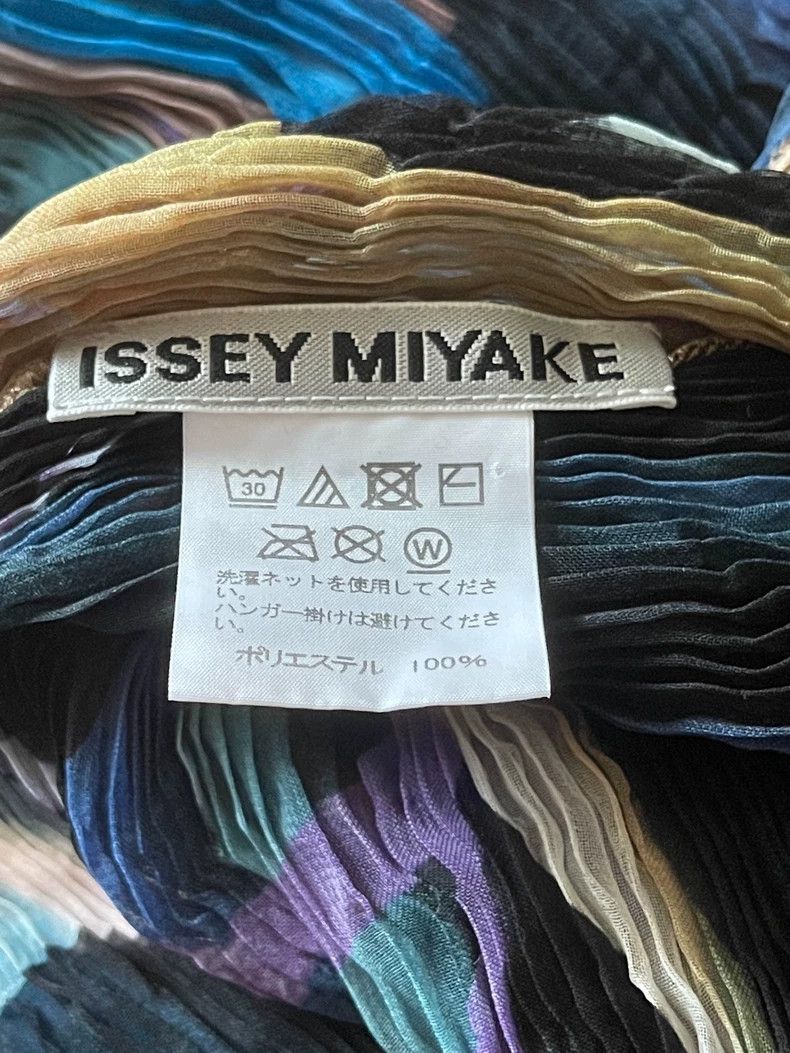 Issey Miyake Issey Miyake A base layer of ink-wash blue leaves and will Size M / US 6-8 / IT 42-44 - 4 Thumbnail