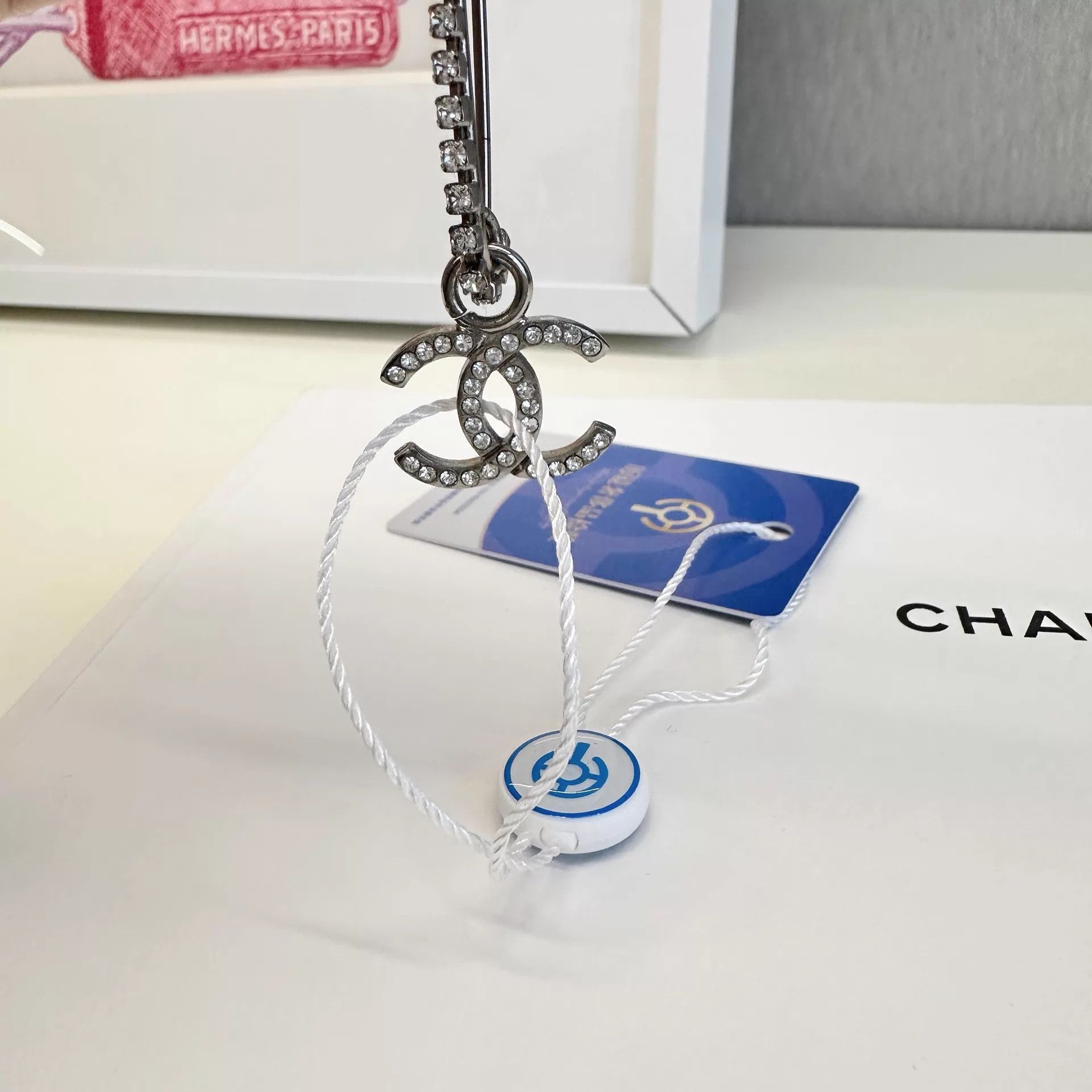 Chanel CHANEL Paperclip Double C Crystal Pin Size ONE SIZE - 4 Thumbnail