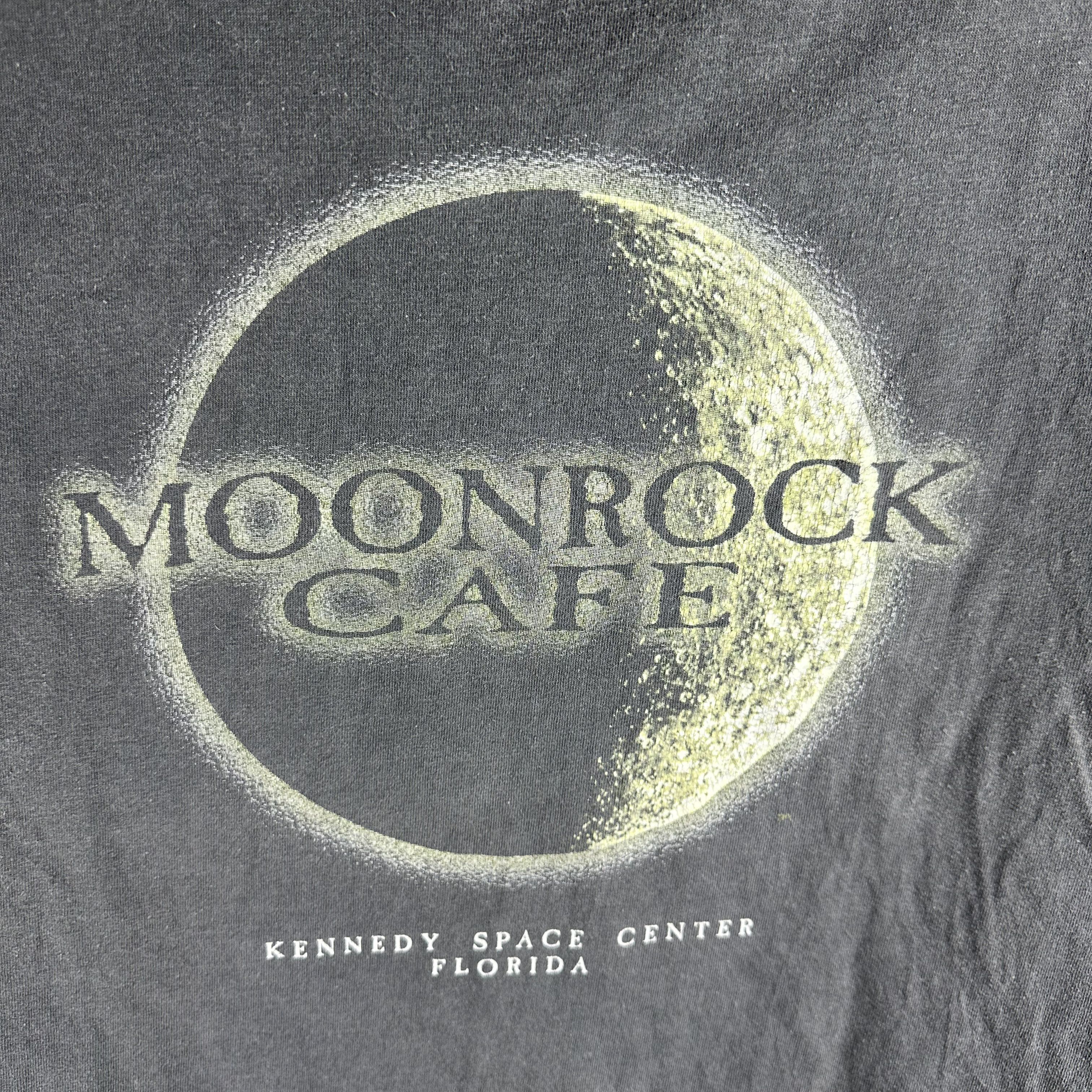 Vintage 90s Moonrock Cafe Kennedy Space Center Graphic T-shirt Size US XL / EU 56 / 4 - 2 Thumbnail