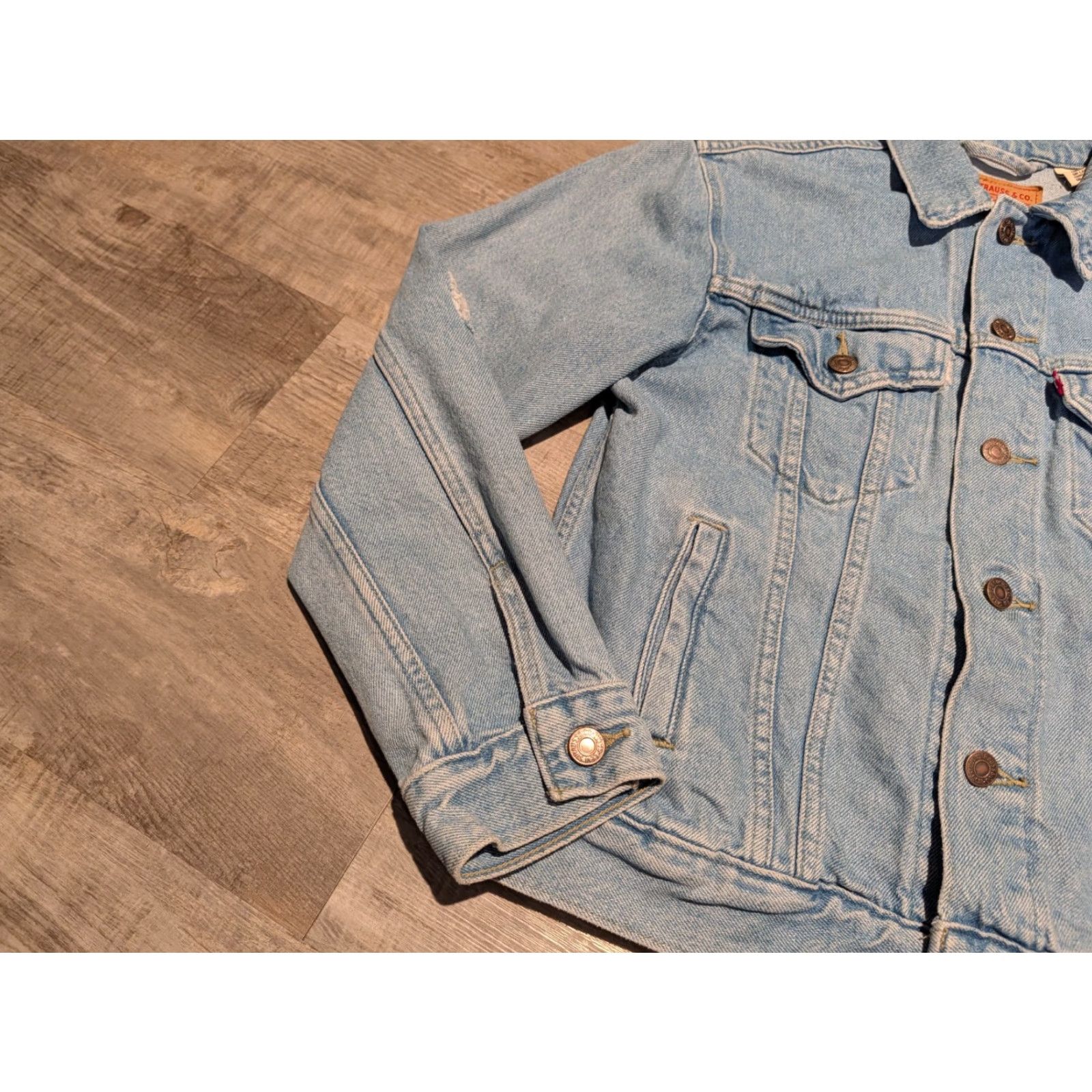 Levi's Levi's Ex-Boyfriend Trucker Jacket Womens Small Blue Distressed Denim Casual Biker Size S / US 4 / IT 40 - 5 Thumbnail