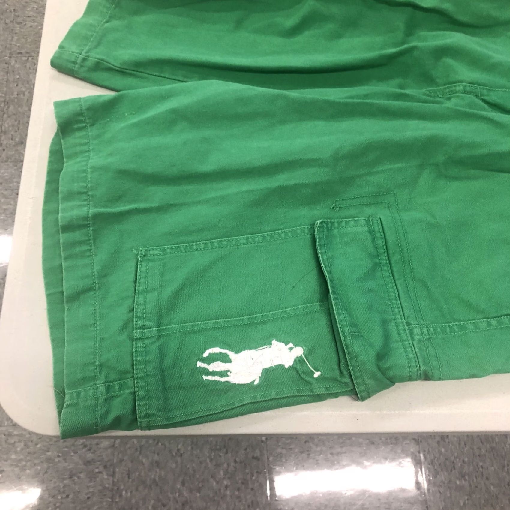 Polo Ralph Lauren VINTAGE Polo Ralph Lauren Cargo Skate Shorts Men 32 Green 13in Inseam Cargo Logo Size US XS / EU 42 / 0 - 6 Thumbnail